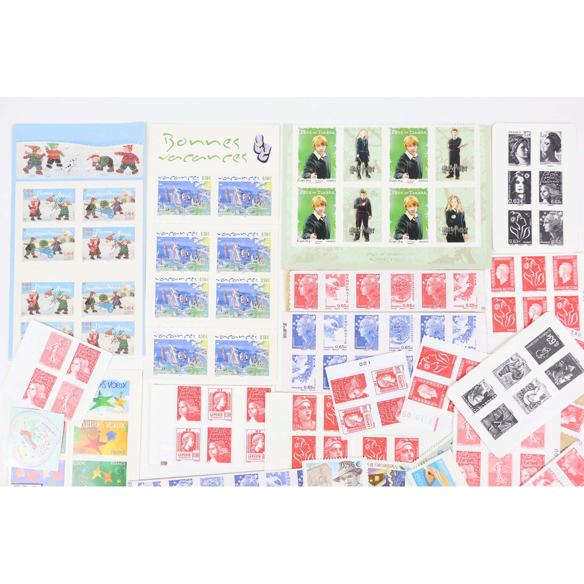 LOT DE TIMBRES POSTE AUTOADHÉSIFS DE FRANCE EN EUROS NEUFS VALEUR FACIALE 211€