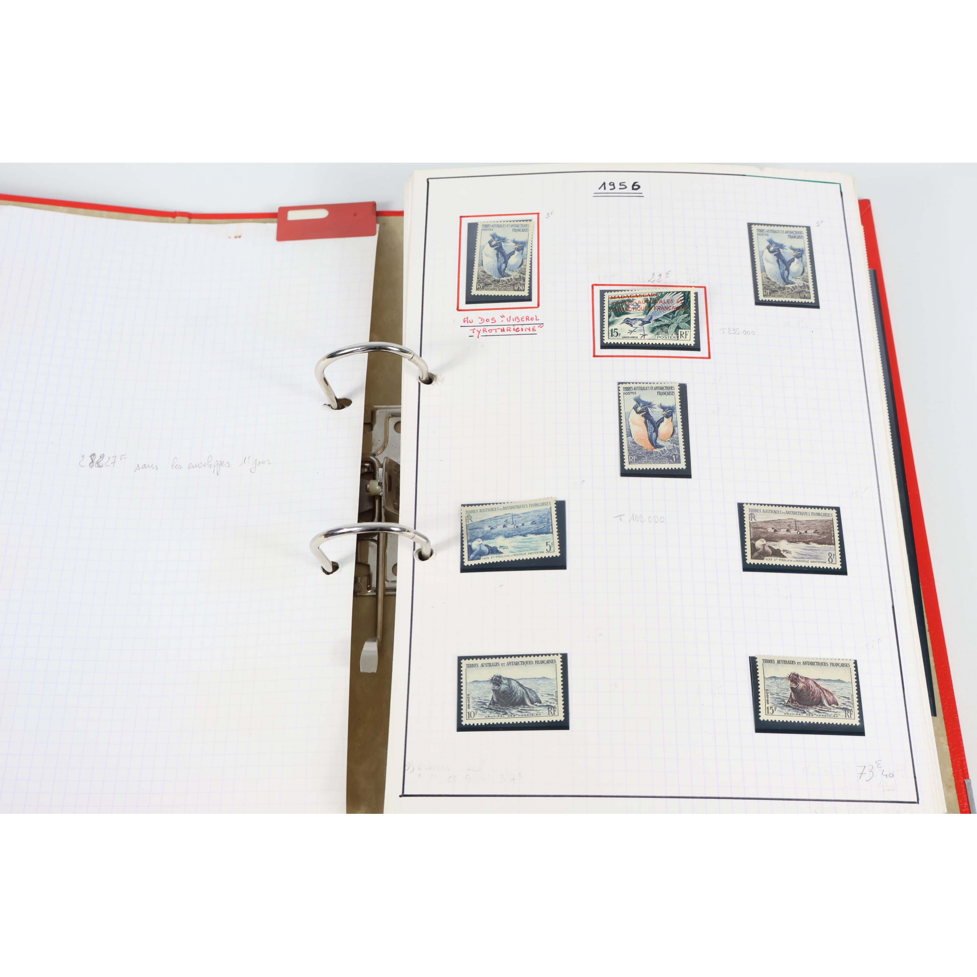 TAAF COLLECTION / STOCK DE 1956 À 1986 TIMBRES NEUFS** AVEC FEUILLES COMPLÈTES