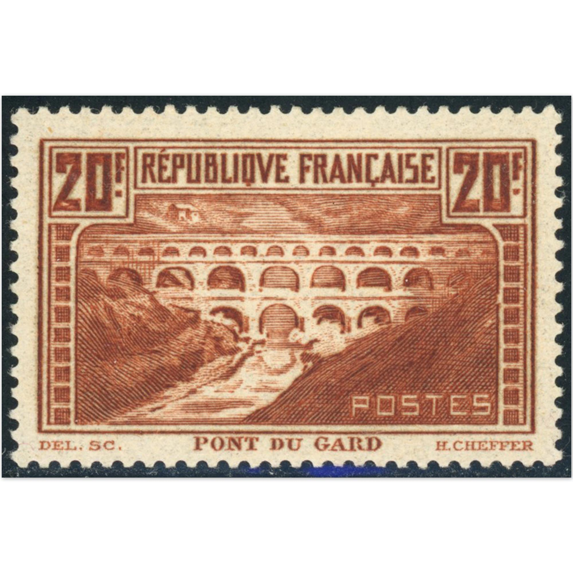 FRANCE N°262 PONT DU GARD NEUF** ANNÉE 1930 SIGNÉ BRUN COTE 550€ QUALITÉ LUXE