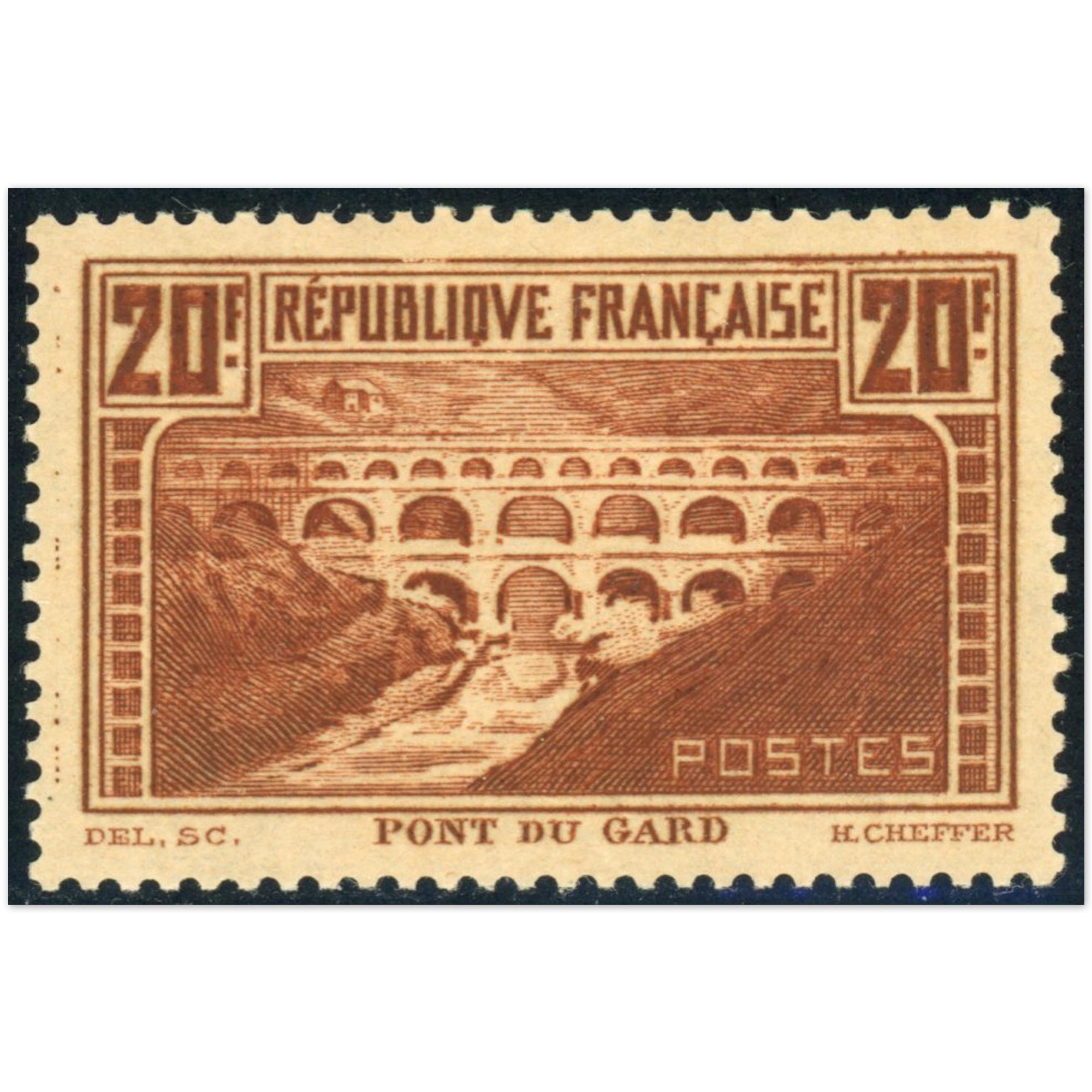 FRANCE N°262 PONT DU GARD NEUF** ANNÉE 1930 SIGNÉ BRUN COTE 550€ BELLE QUALITÉ
