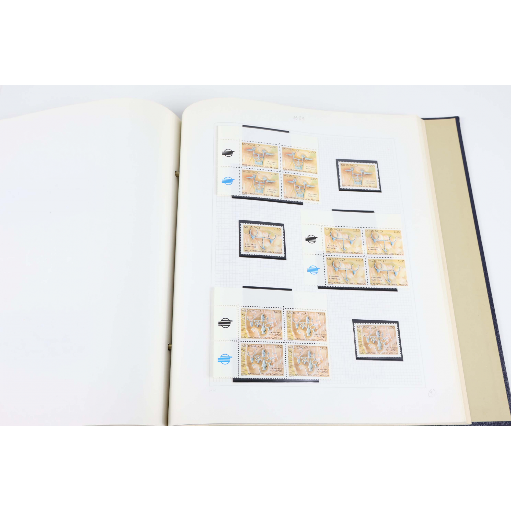 STOCK DE MONACO DE 1987 À 1990 TIMBRES NEUFS EN BLOC DE 4/6/8 COTE ÉLEVÉE