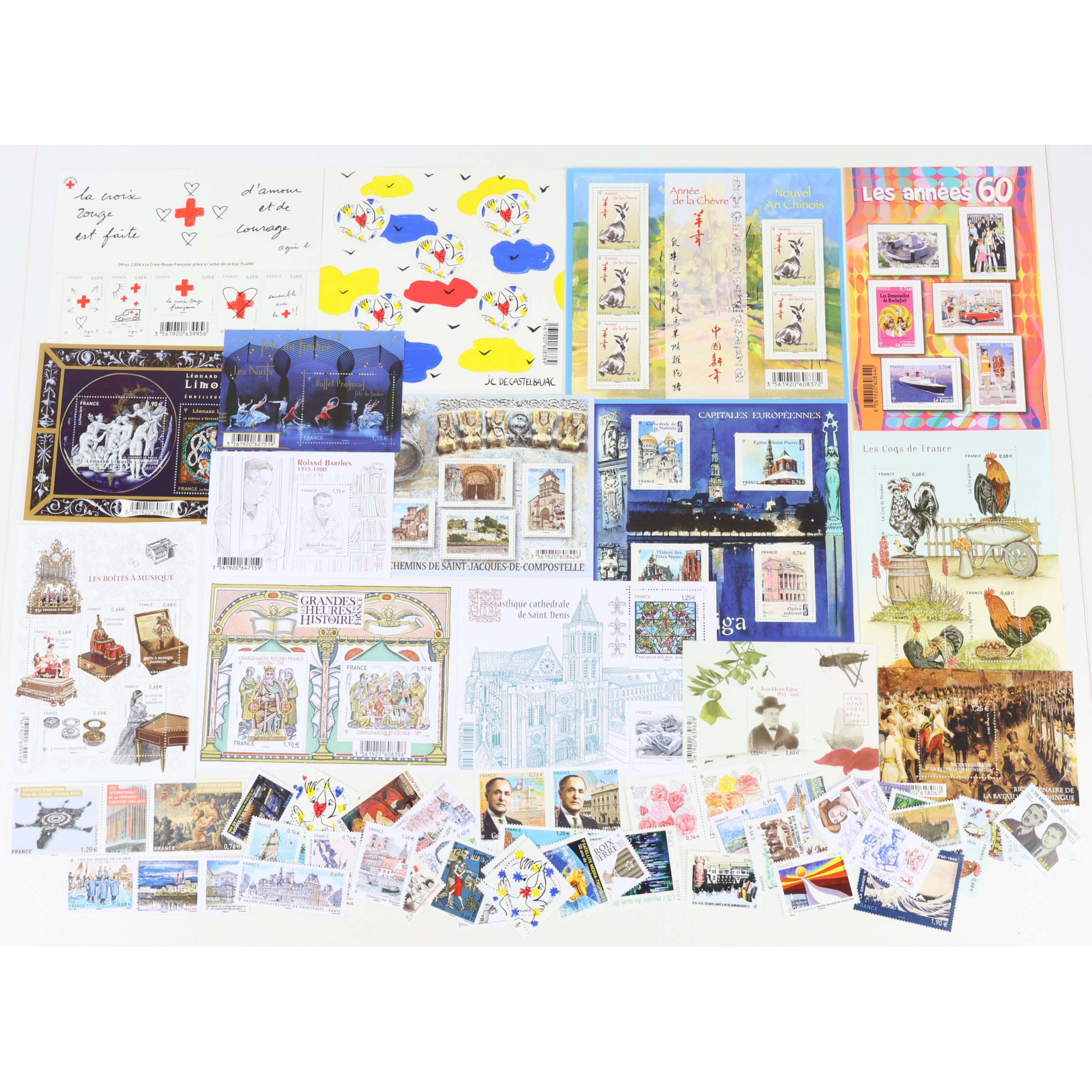 FRANCE COLLECTION DE TIMBRES ET BLOCS-FEUILLET NEUFS** DE 2015 FACIALE 89€