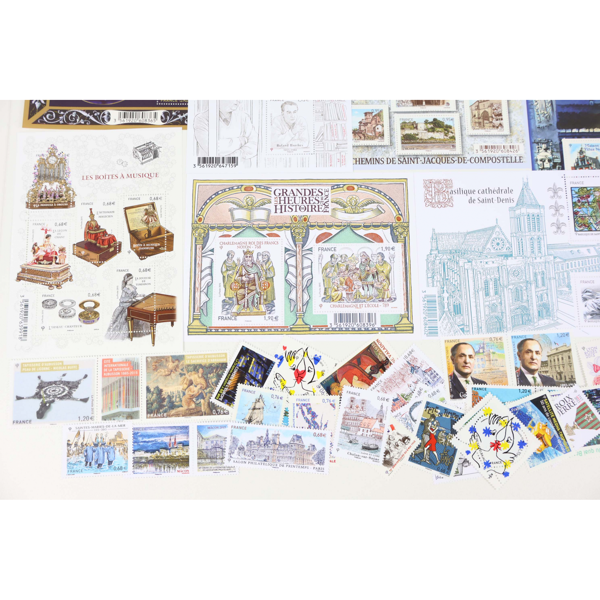 FRANCE COLLECTION DE TIMBRES ET BLOCS-FEUILLET NEUFS** DE 2015 FACIALE 89€