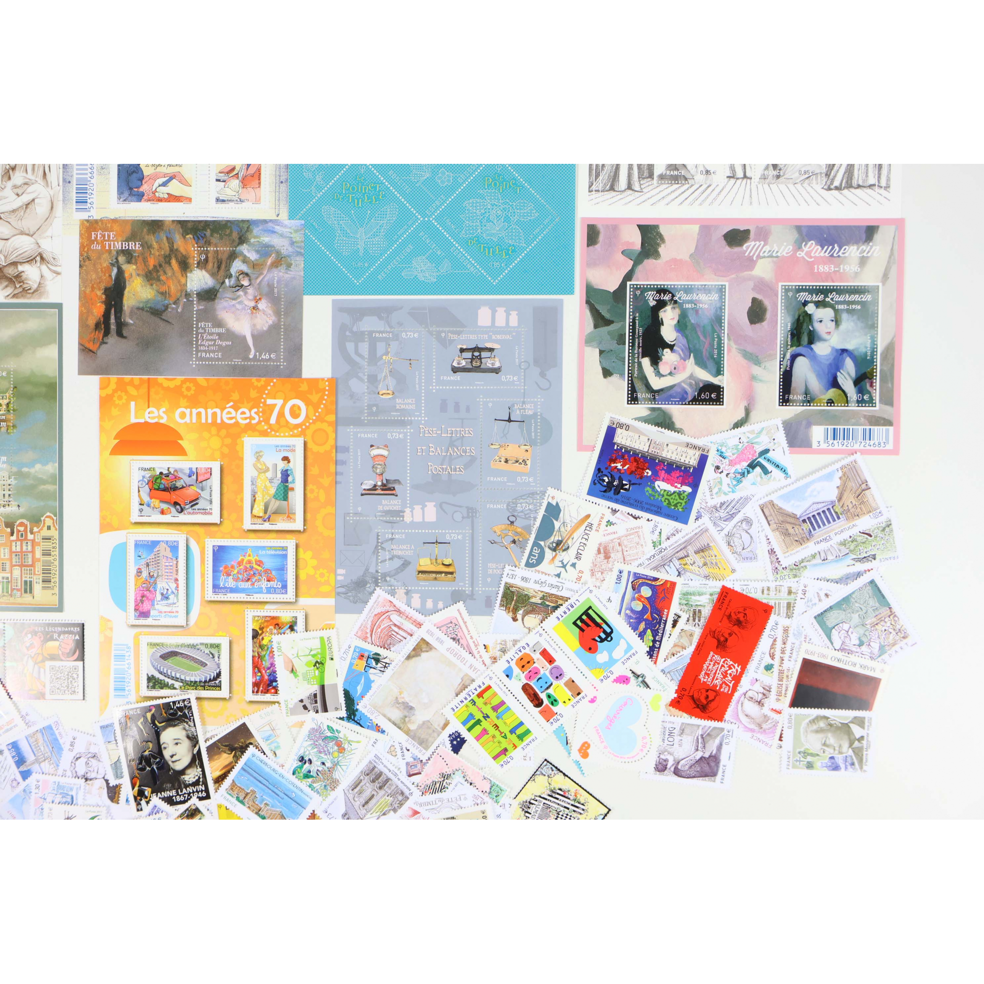 FRANCE LOT DE TIMBRES ET BLOCS-FEUILLET NEUFS** DE 2016 ET 2017 FACIALE 149€
