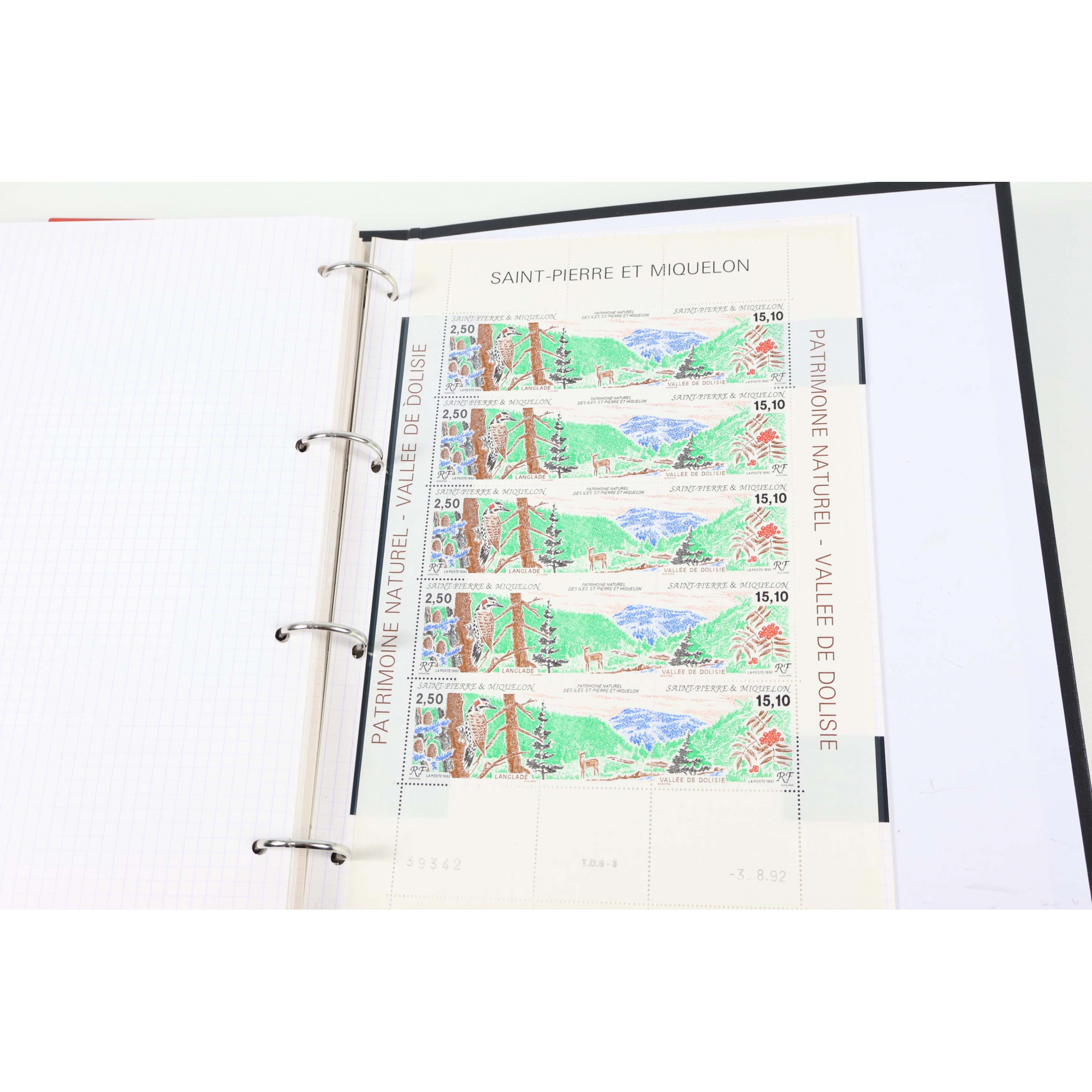 SPM COLLECTION/STOCK DE TIMBRES NEUFS** DES ANNÉES 80-90 AVEC FEUILLES COMPLÈTES