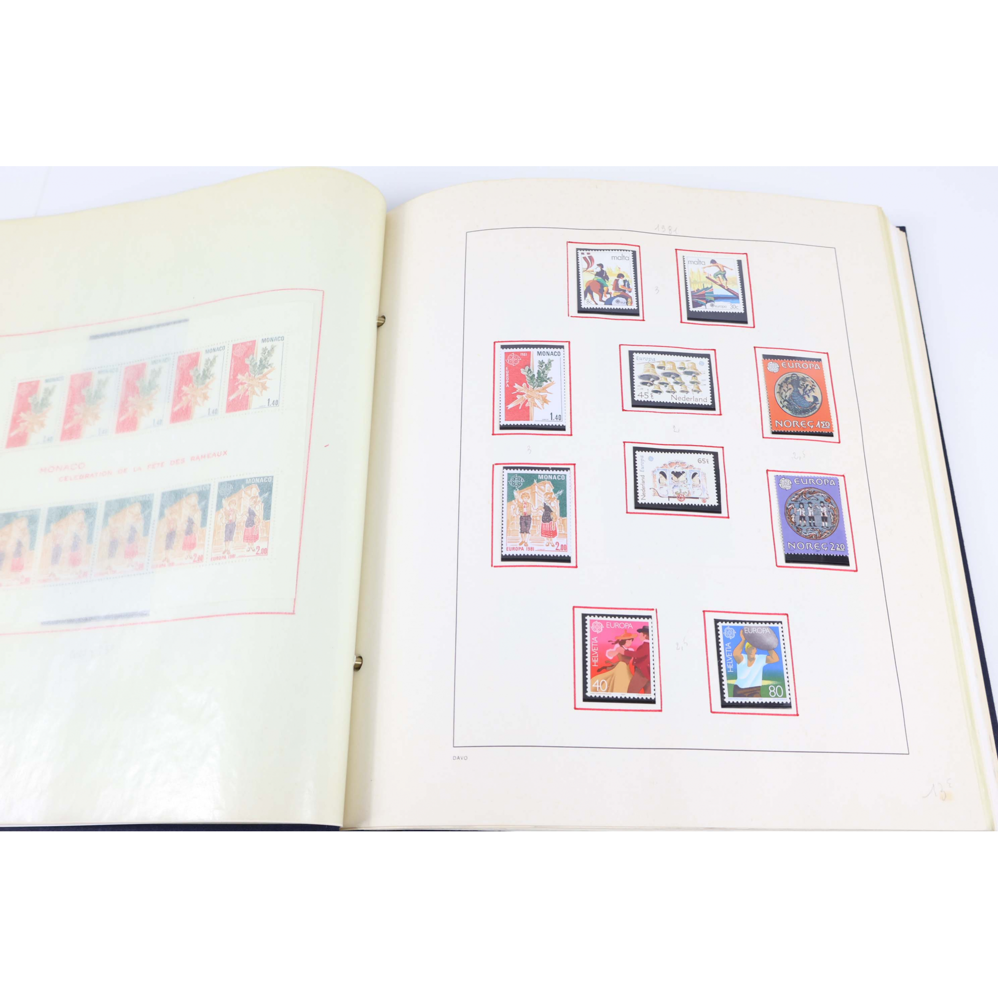 EUROPA COLLECTION DE 1981 À 1988 TIMBRES NEUFS** COTE SUPÉRIEURE À 2200 EUROS
