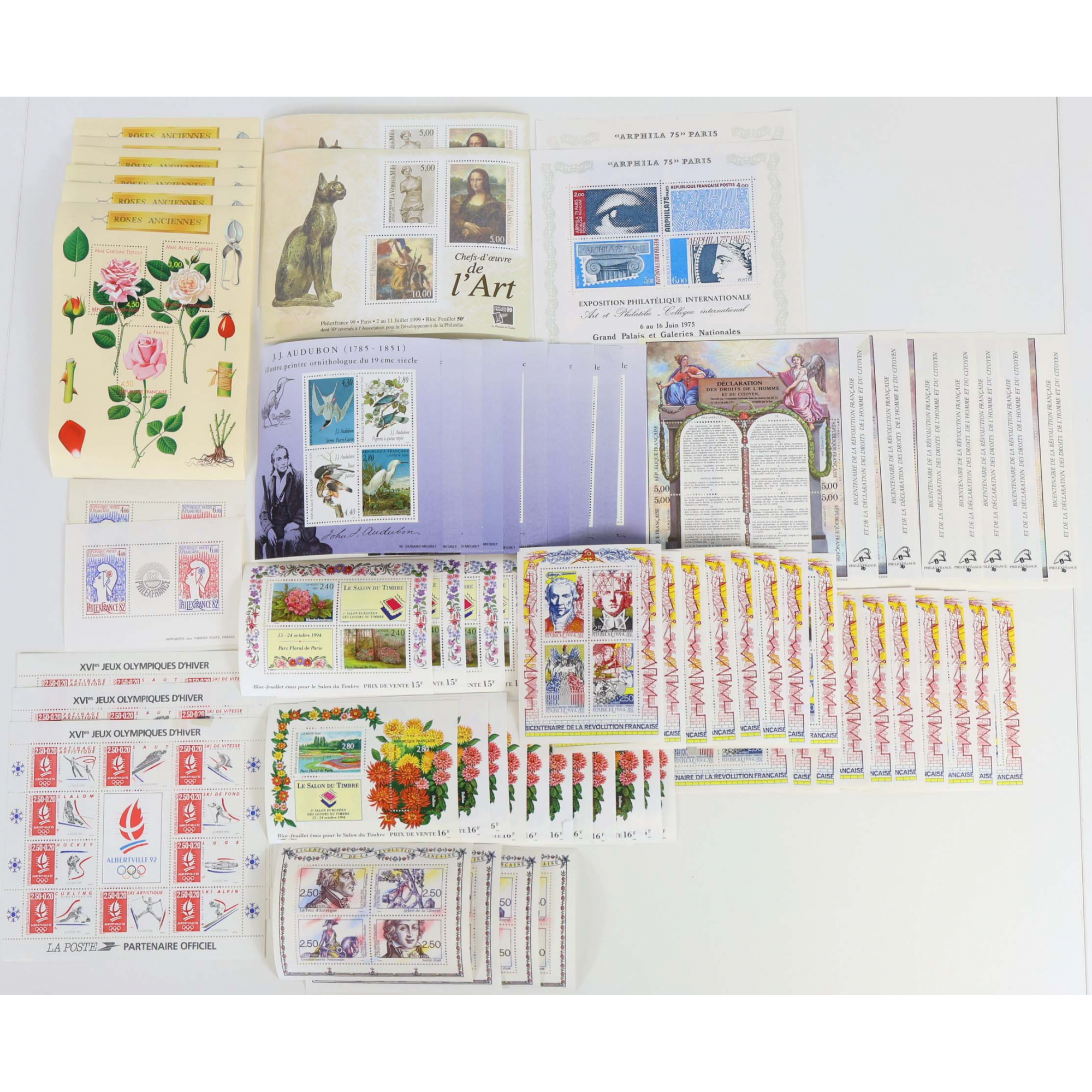LOT BLOCS FEUILLETS TIMBRES EN FRANCS AVEC DÉFAUTS POUR AFFRANCHIR, VF 127.50€