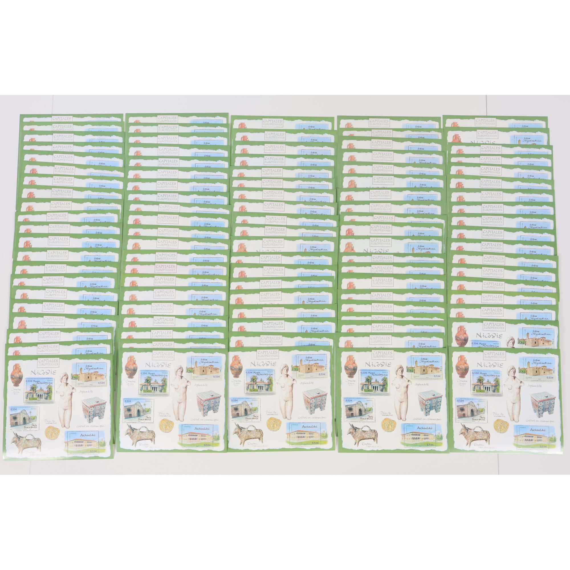 LOT 100 BLOCS N°101 CAPITALES EUROPE - NICOSIE TIMBRES NEUFS** 0.53€ X 4 VF 212€