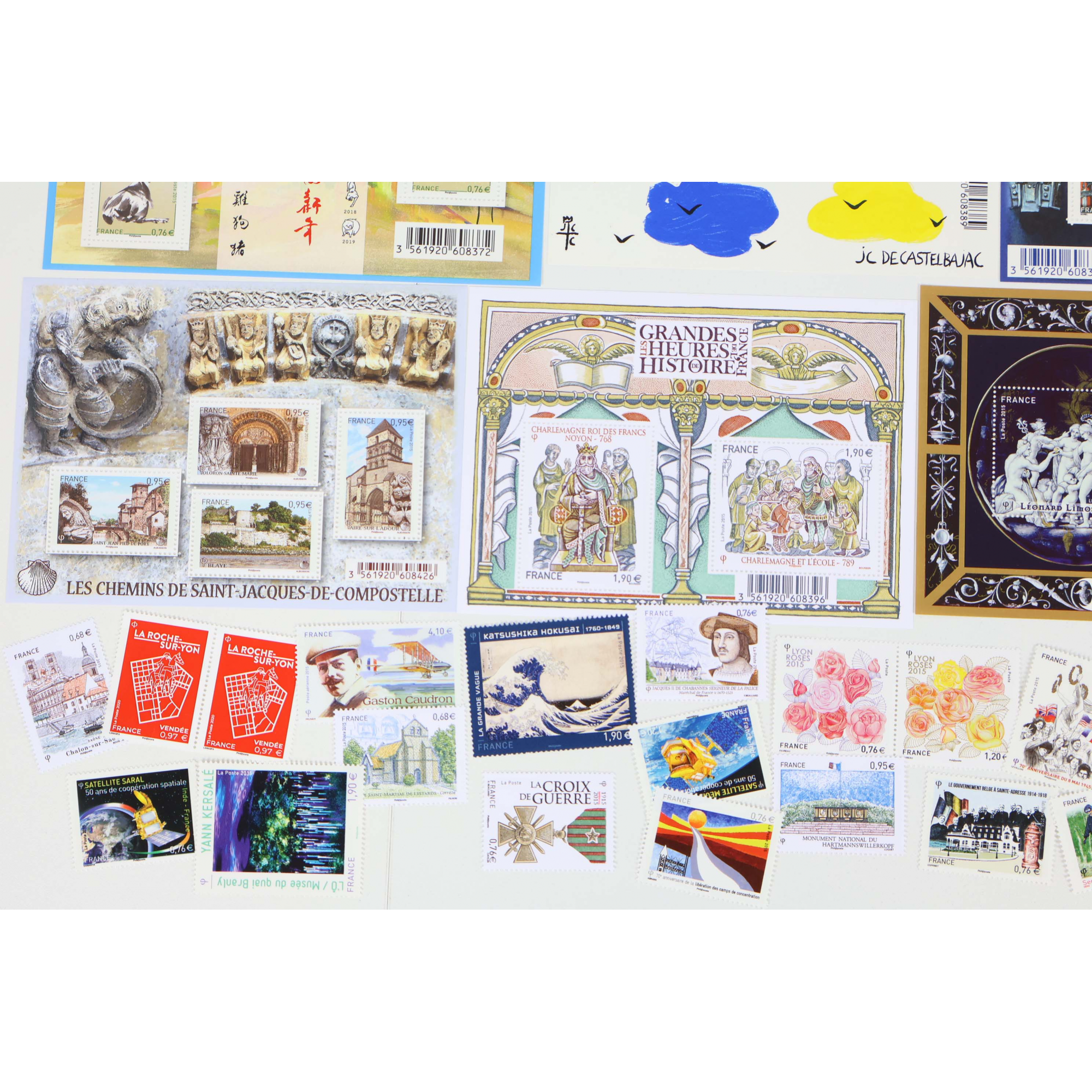 FRANCE LOT DE BLOCS-FEUILLETS ET DE TIMBRES NEUFS** DE 2015 FACIALE 57€