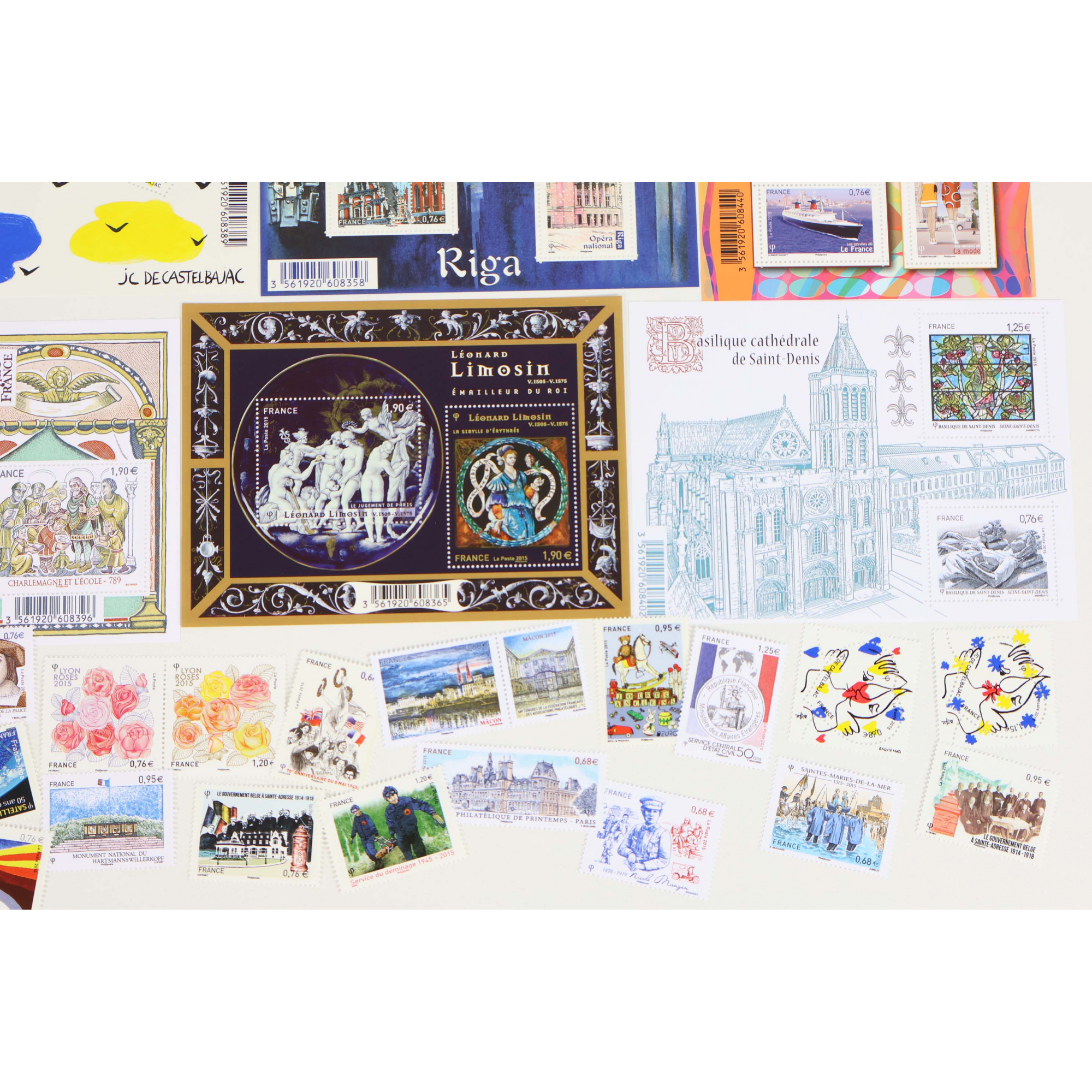 FRANCE LOT DE BLOCS-FEUILLETS ET DE TIMBRES NEUFS** DE 2015 FACIALE 57€