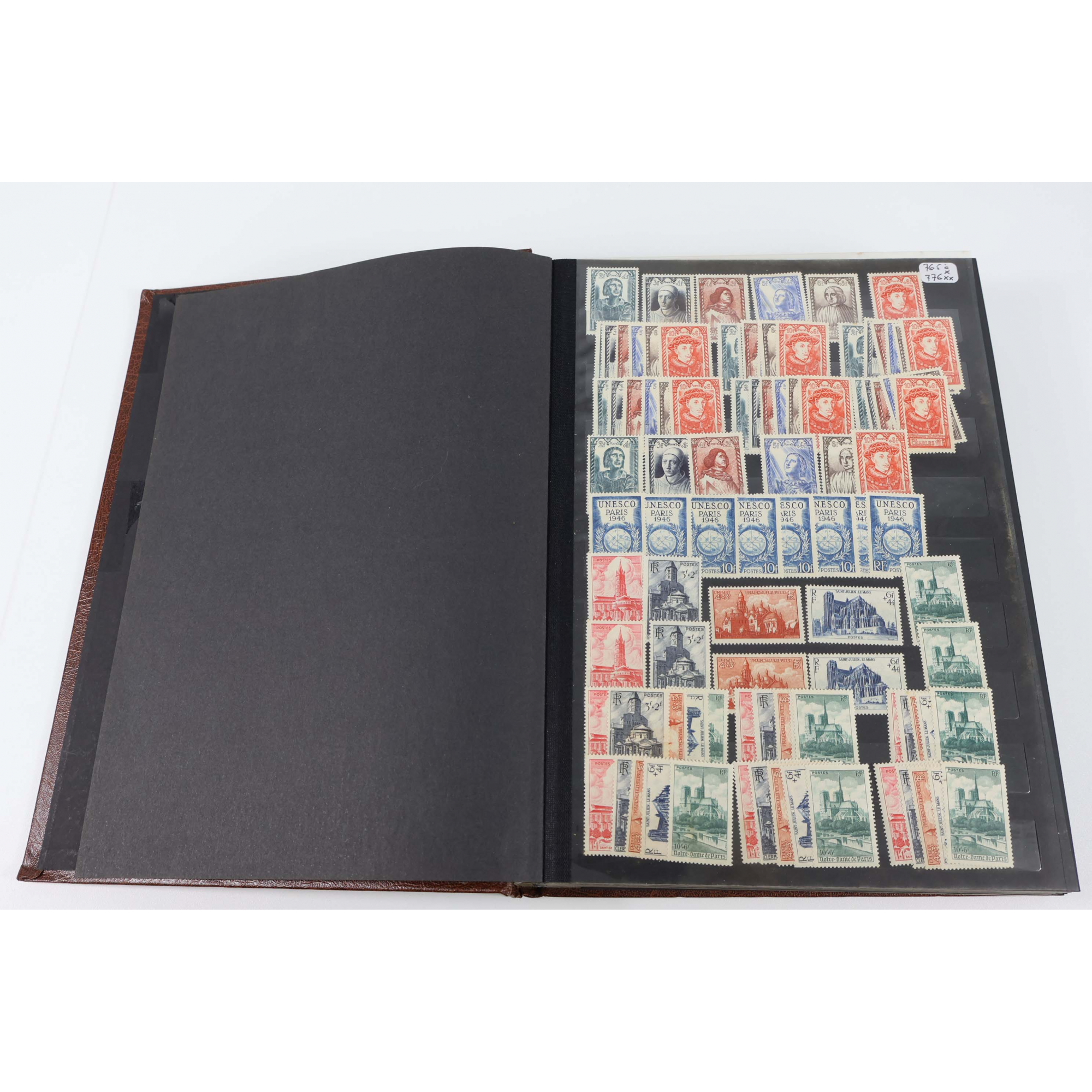 FRANCE STOCK DE 1946 À 1969 TIMBRES NEUFS QUANTITÉ ET COTE IMPORTANTES