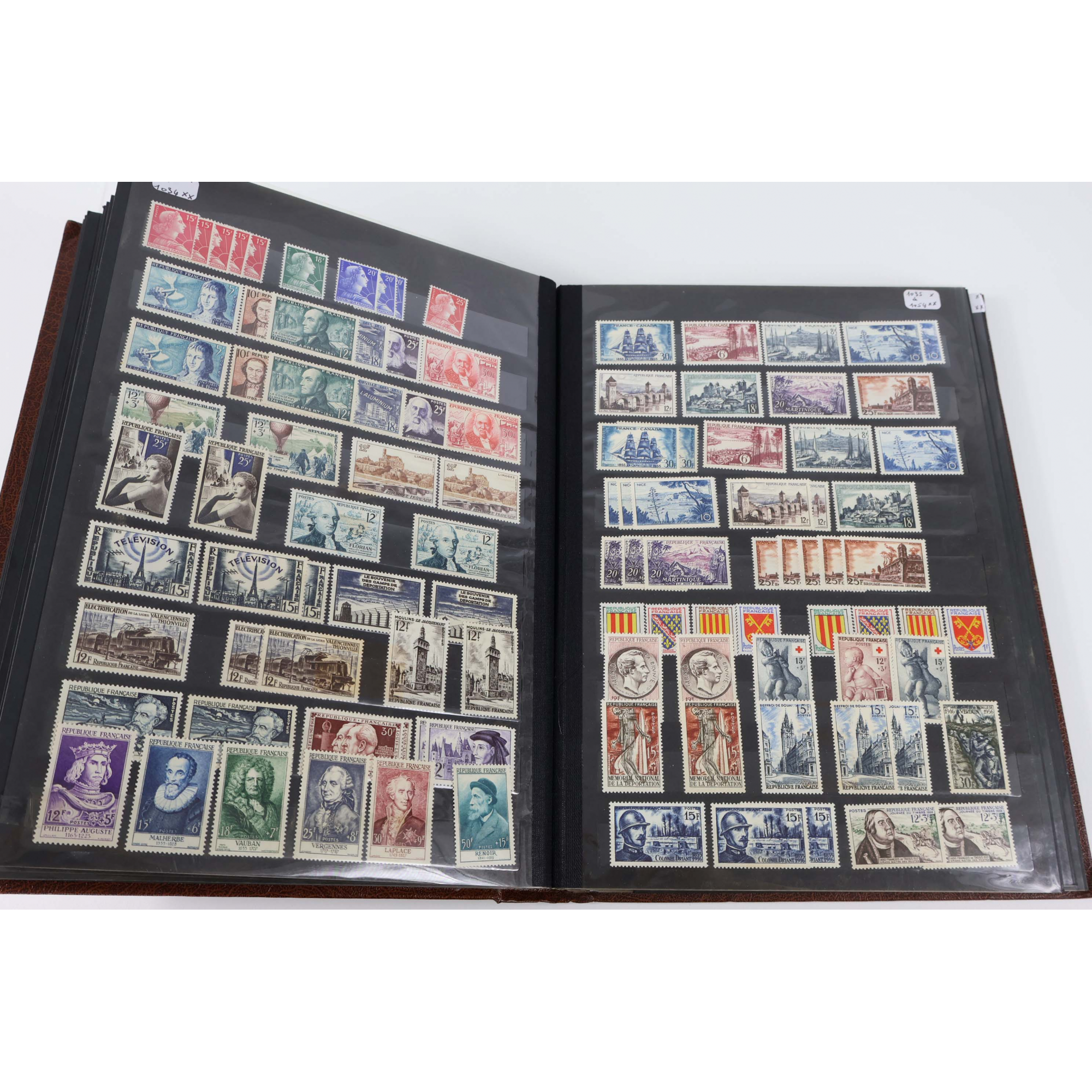 FRANCE STOCK DE 1946 À 1969 TIMBRES NEUFS QUANTITÉ ET COTE IMPORTANTES