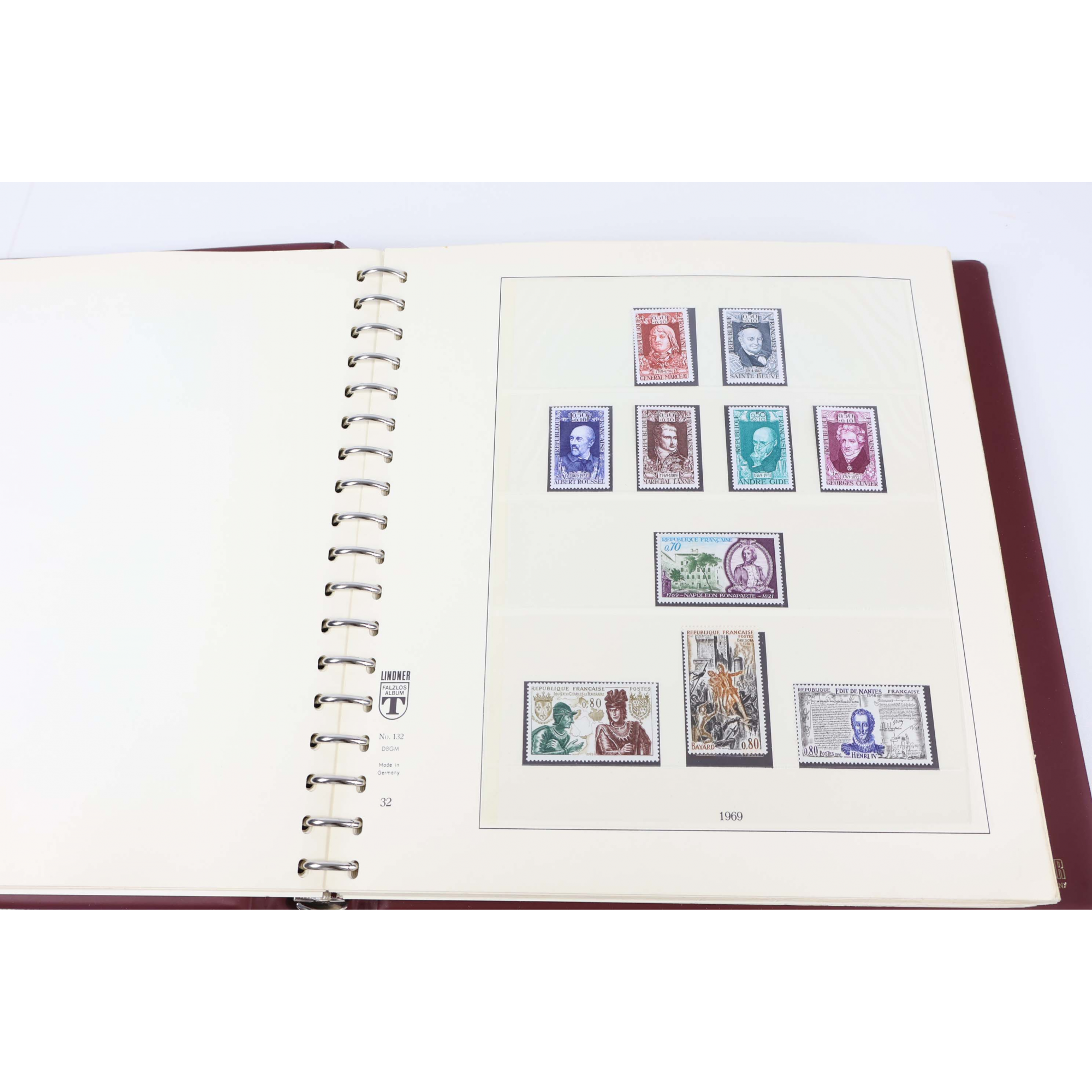COLLECTION DE FRANCE DE 1967 À 1980 TIMBRES NEUFS** CLASSEUR LINDNER HT DE GAMME