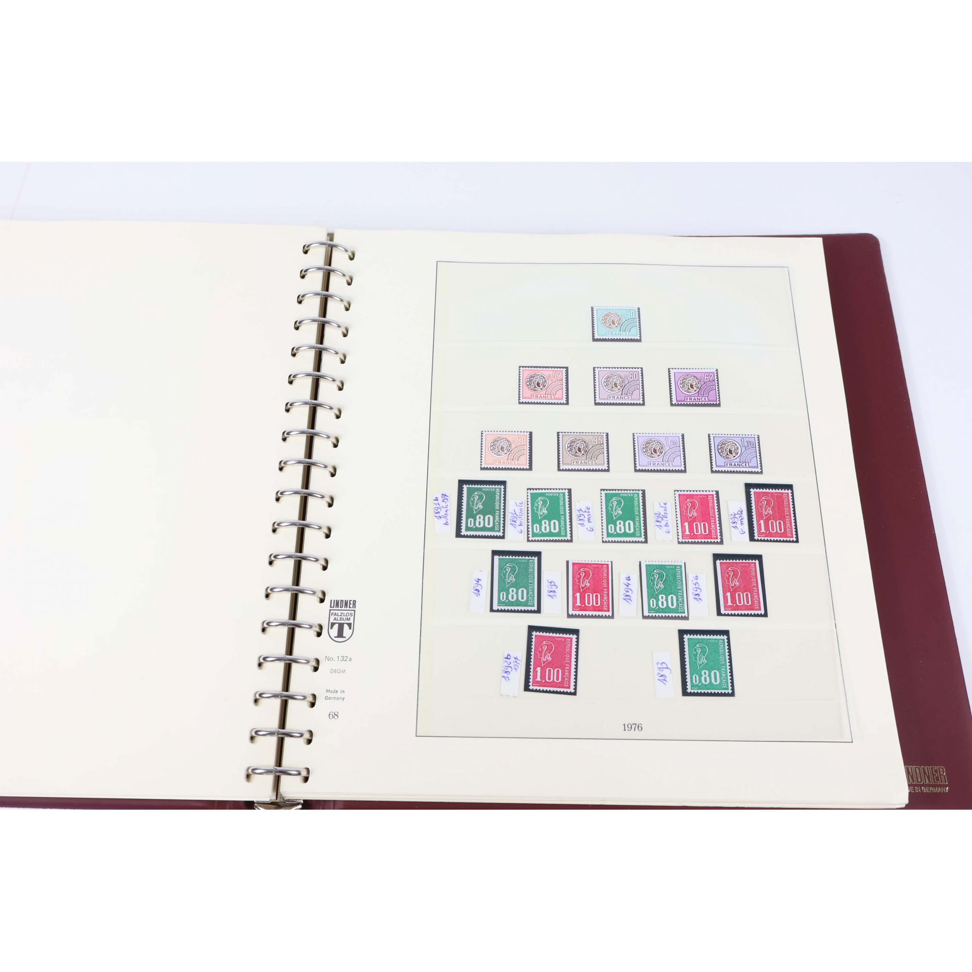 COLLECTION DE FRANCE DE 1967 À 1980 TIMBRES NEUFS** CLASSEUR LINDNER HT DE GAMME