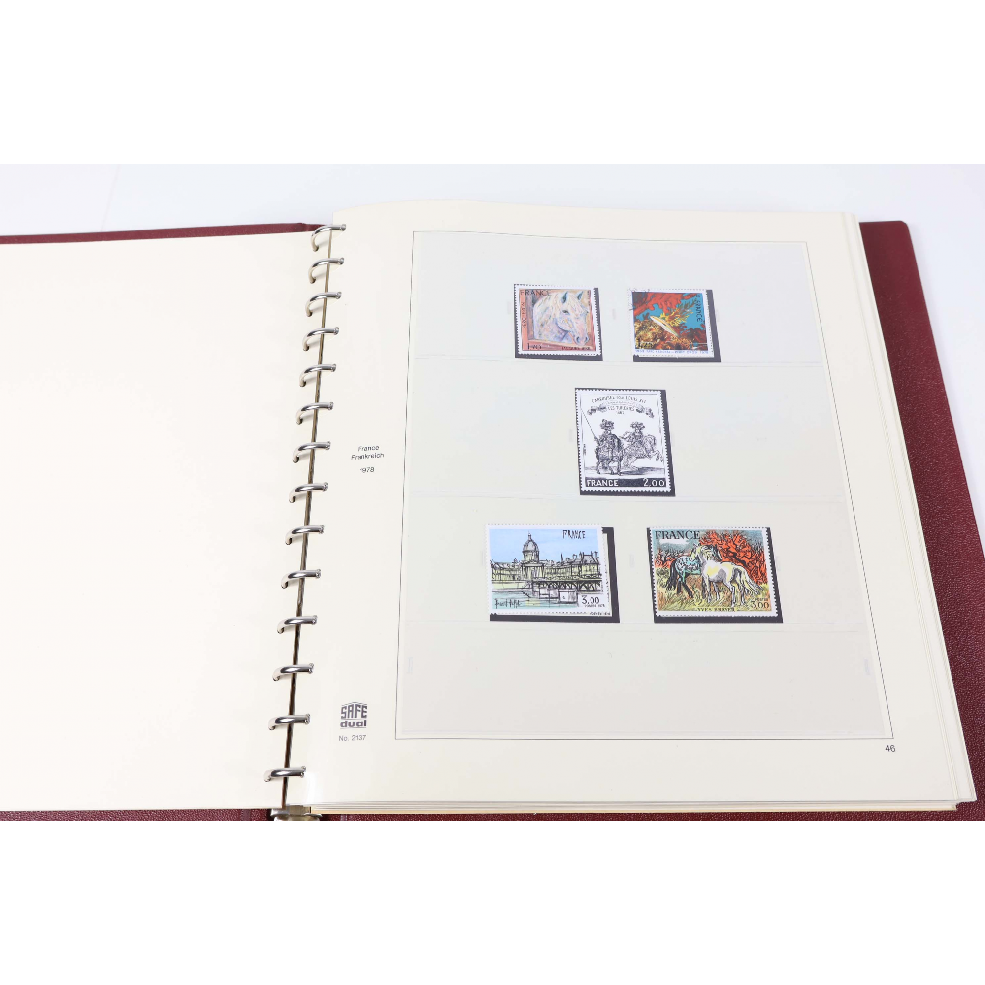 COLLECTION DE FRANCE 1978 À 1984 TIMBRES NEUFS** CLASSEUR LINDNER FACIALE 853FFr