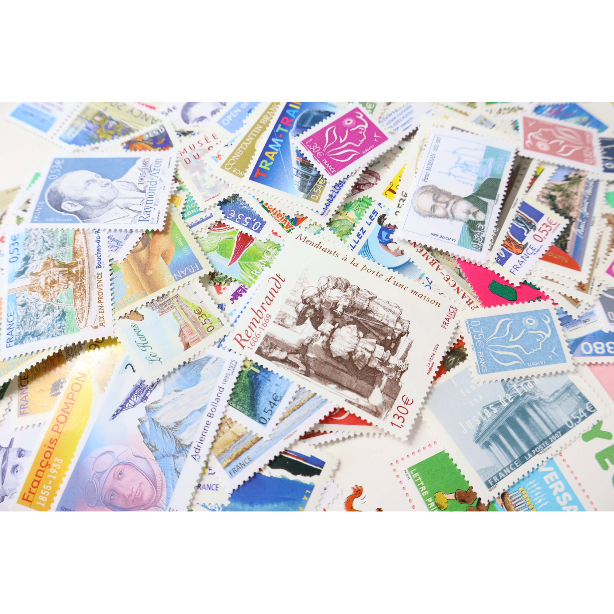 FRANCE LOT DE TIMBRES / BLOCS-FEUILLETS ET CARNETS NEUFS** FACIALE 316€