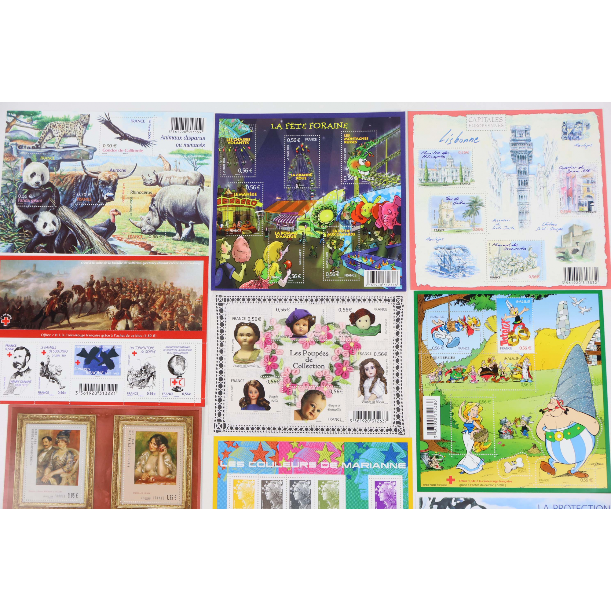 FRANCE LOT DE TIMBRES / BLOCS-FEUILLETS NEUFS** DE L'ANNÉE 2009 FACIALE 54€