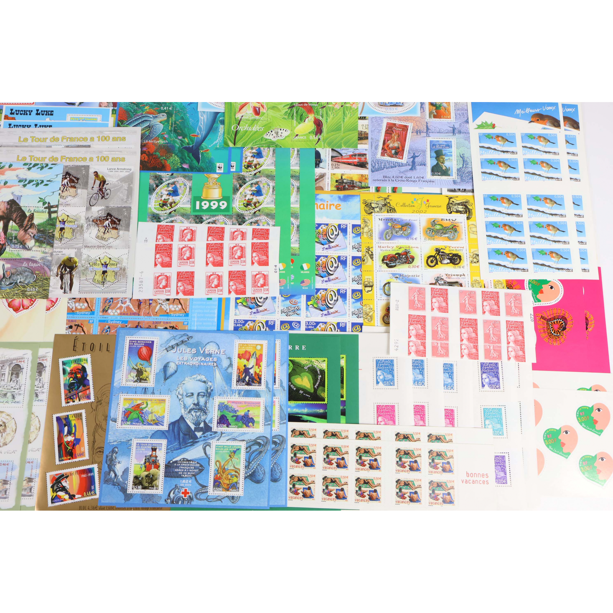 FRANCE LOT IMPORTANT DE TIMBRES/CARNETS/BLOCS 1999 À 2005 EN EUROS FACIALE 1017€