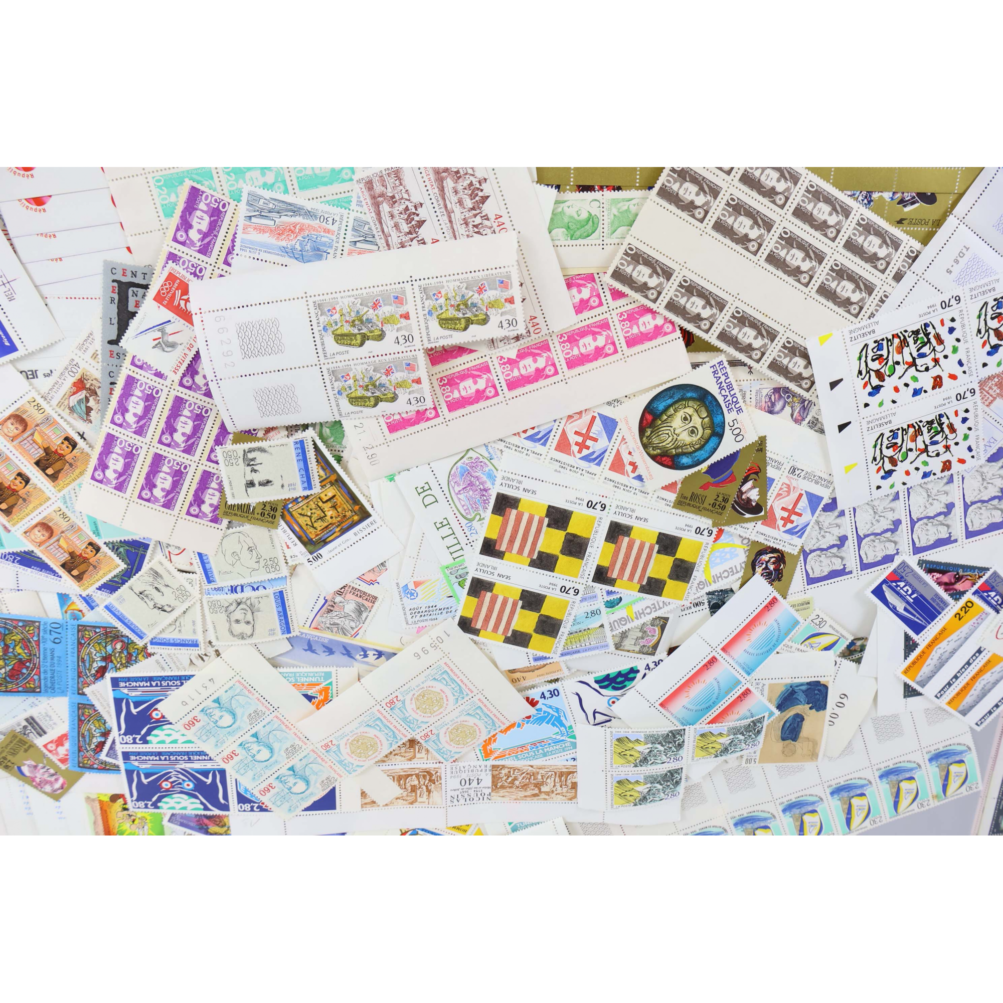 FRANCE IMPORTANT LOT DE TIMBRES/BLOCS-FEUILLETS/CARNETS EN FRANCS FAC 3561FFr