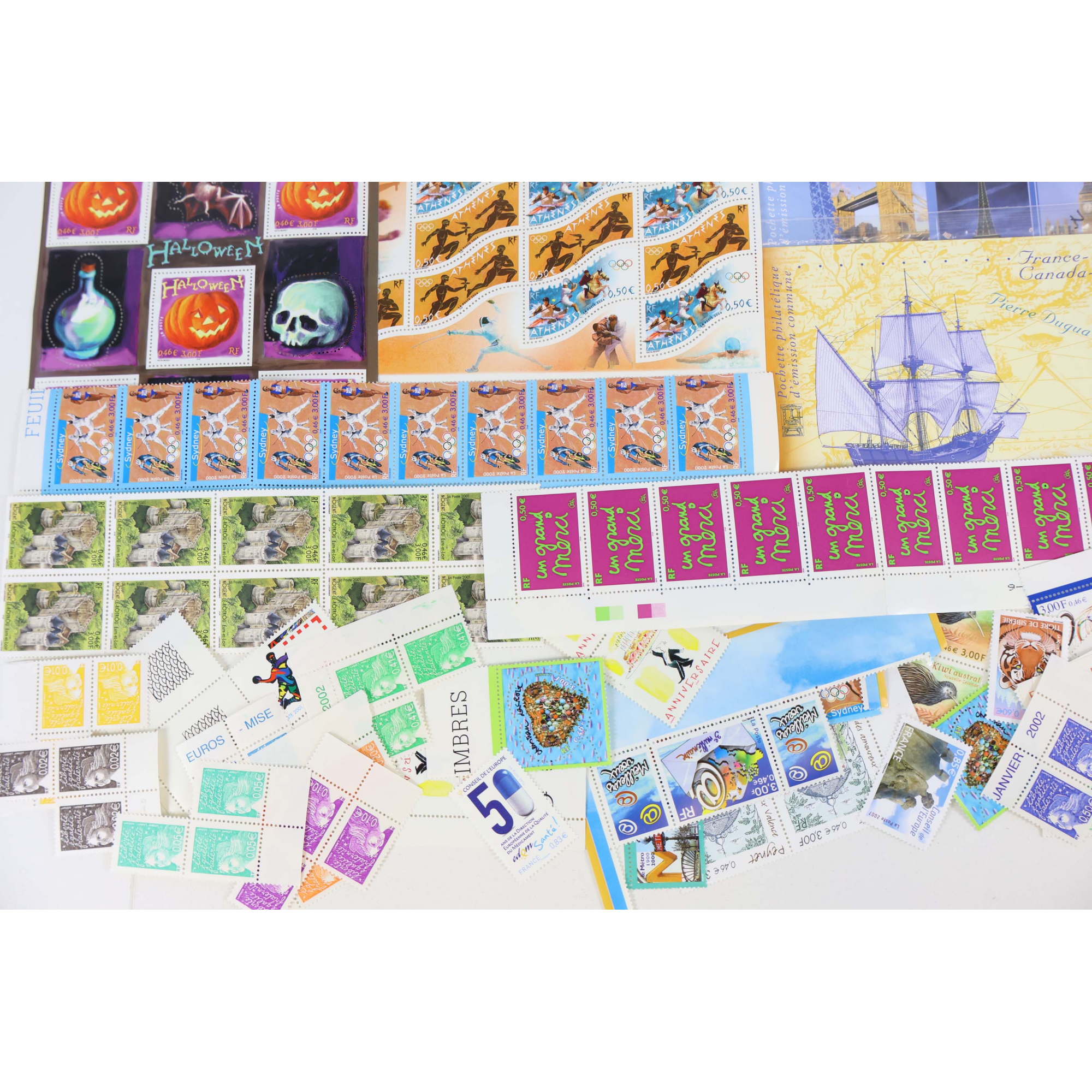 FRANCE LOT DE TIMBRES-POSTE/BLOCS-FEUILLETS EN EUROS COURRIER/COLLECTION FAC 120€
