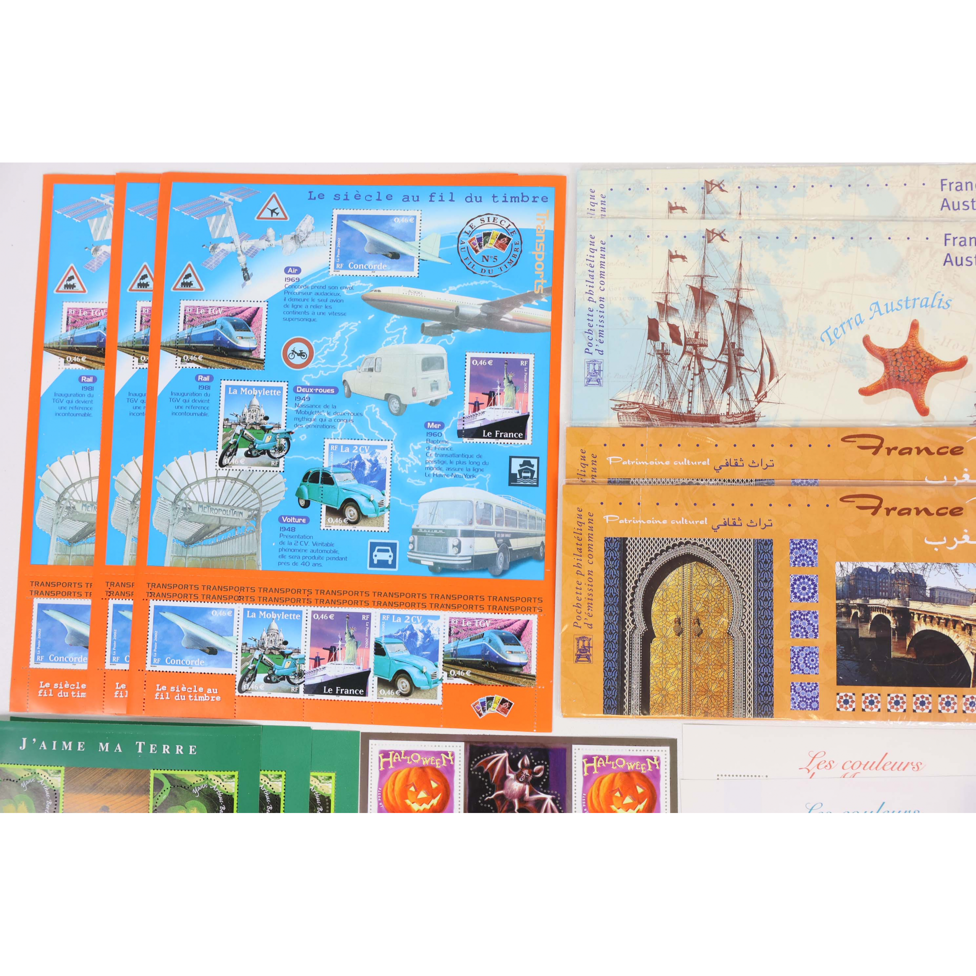 FRANCE LOT EN EUROS TIMBRES/BLOCS-FEUILLETS/CARNETS TIMBRES NEUFS** FACIALE 114€