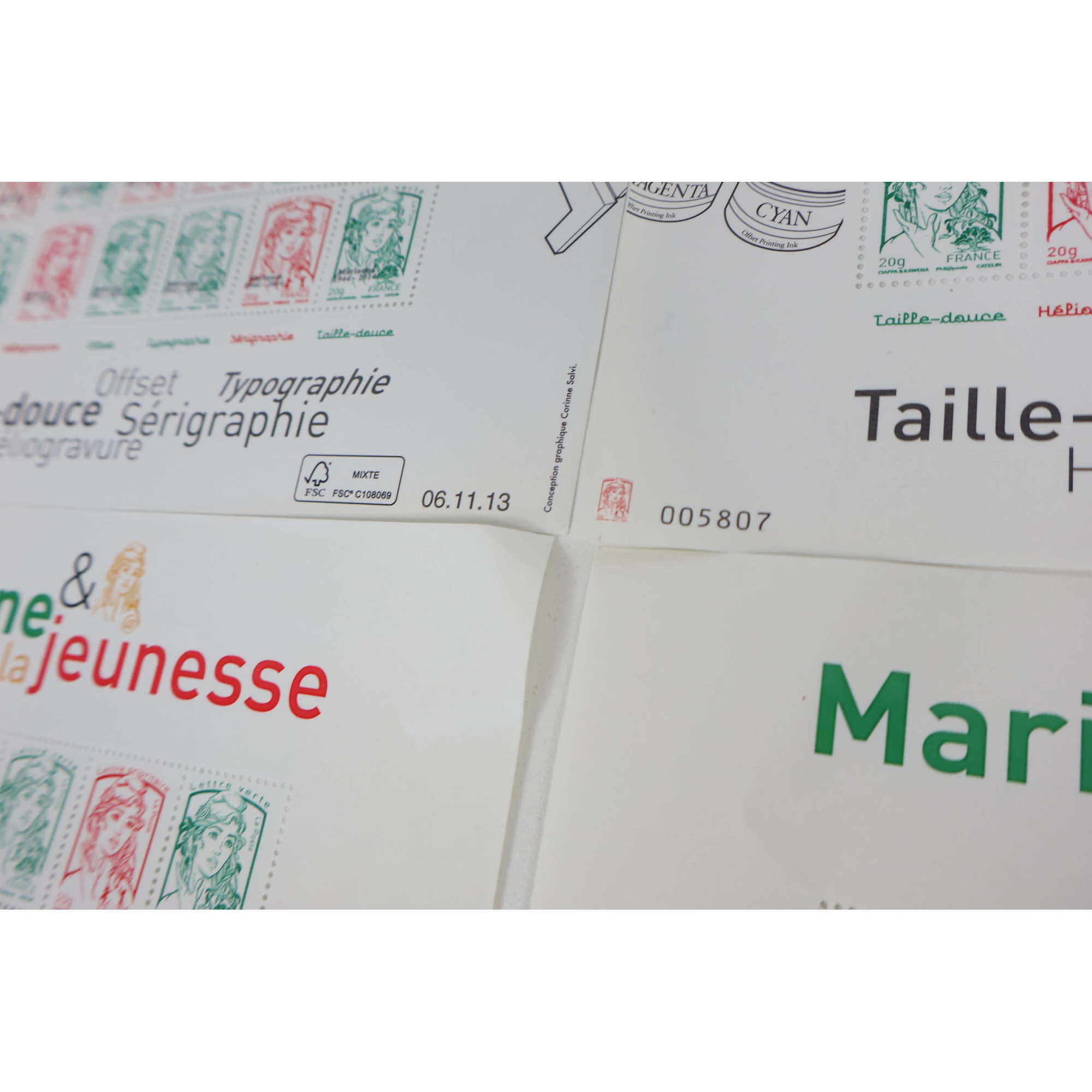 FRANCE LOT DE 4 FEUILLES N°4774A ET 4774B TIMBRES NEUFS, FEUILLES AVEC DÉFAUTS