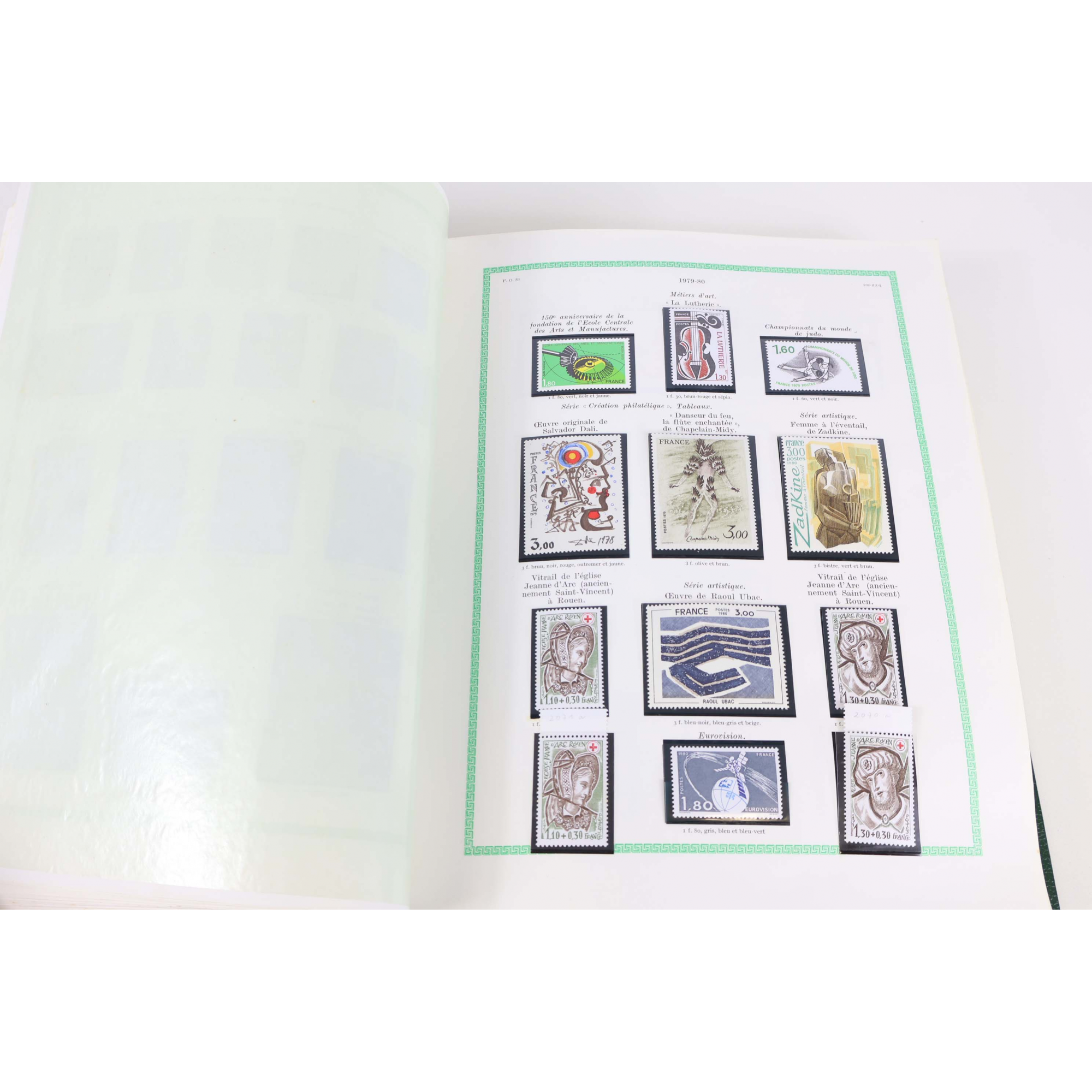 COLLECTION DE FRANCE DE 1969 À 1996 TIMBRES NEUFS CLASSEUR YT GROSSE FACIALE