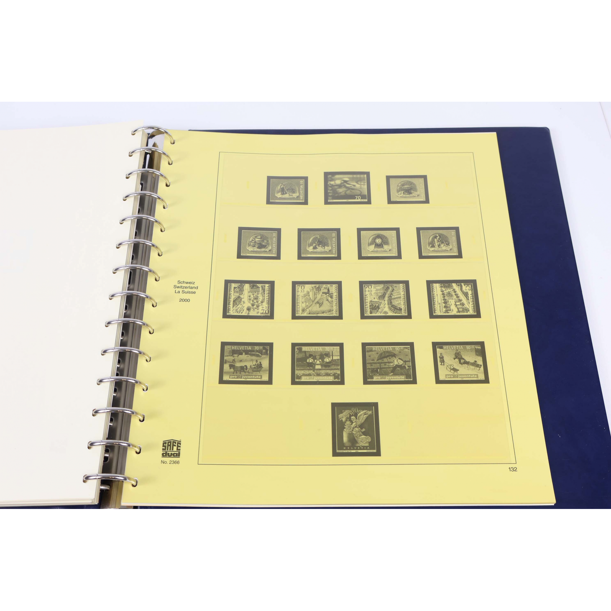 ALBUM SAFE SUISSE ANNÉES 1988 À 2001 POUR RANGER UNE COLLECTION DE TIMBRES