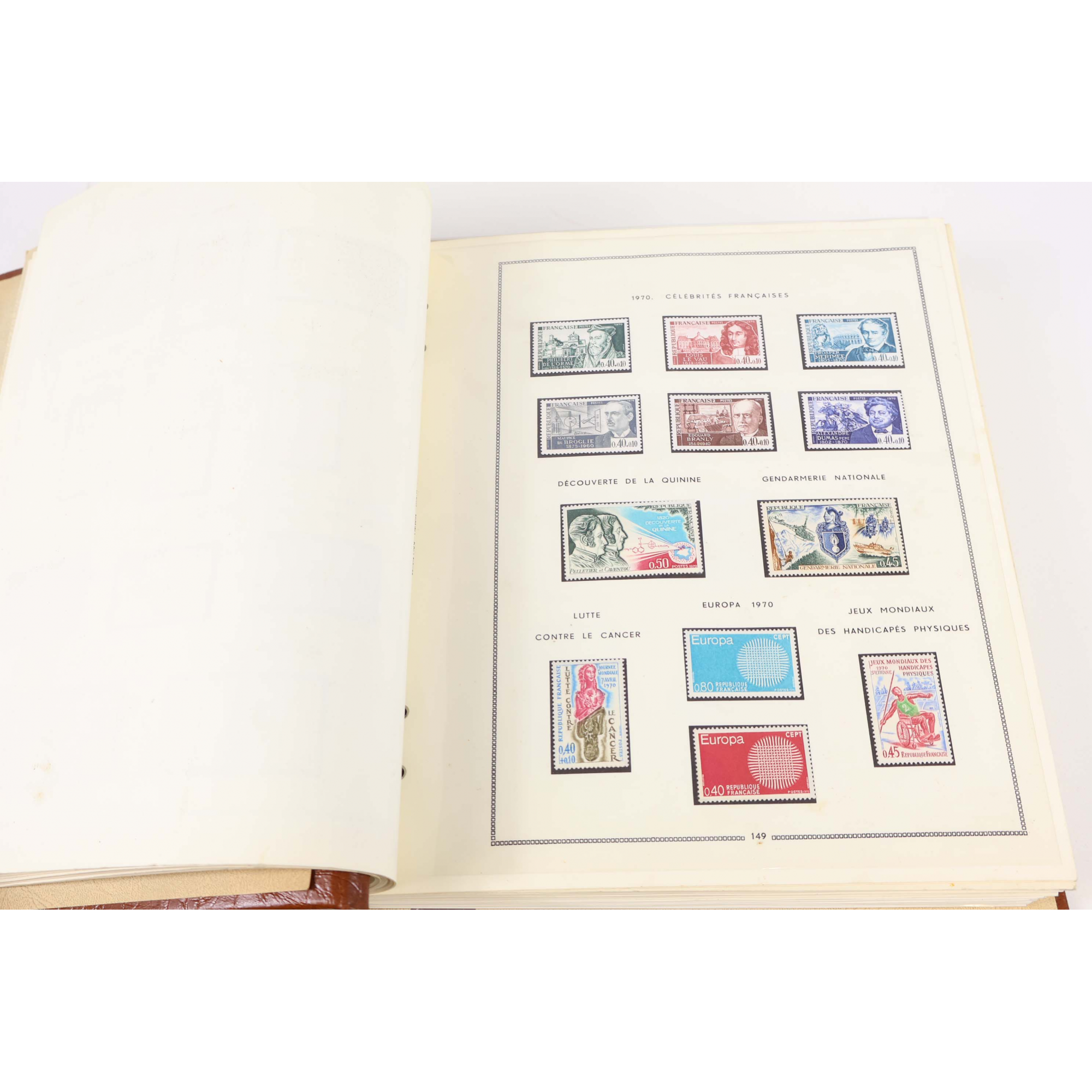 COLLECTION DE TIMBRES DE FRANCE DE 1965 À 1979 NEUFS*/** DANS UN ALBUM MOC