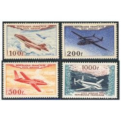 FRANCE POSTE AÉRIENNE N°30 À 33 SÉRIE COMPLÈTE TIMBRES NEUFS** BELLE QUALITÉ