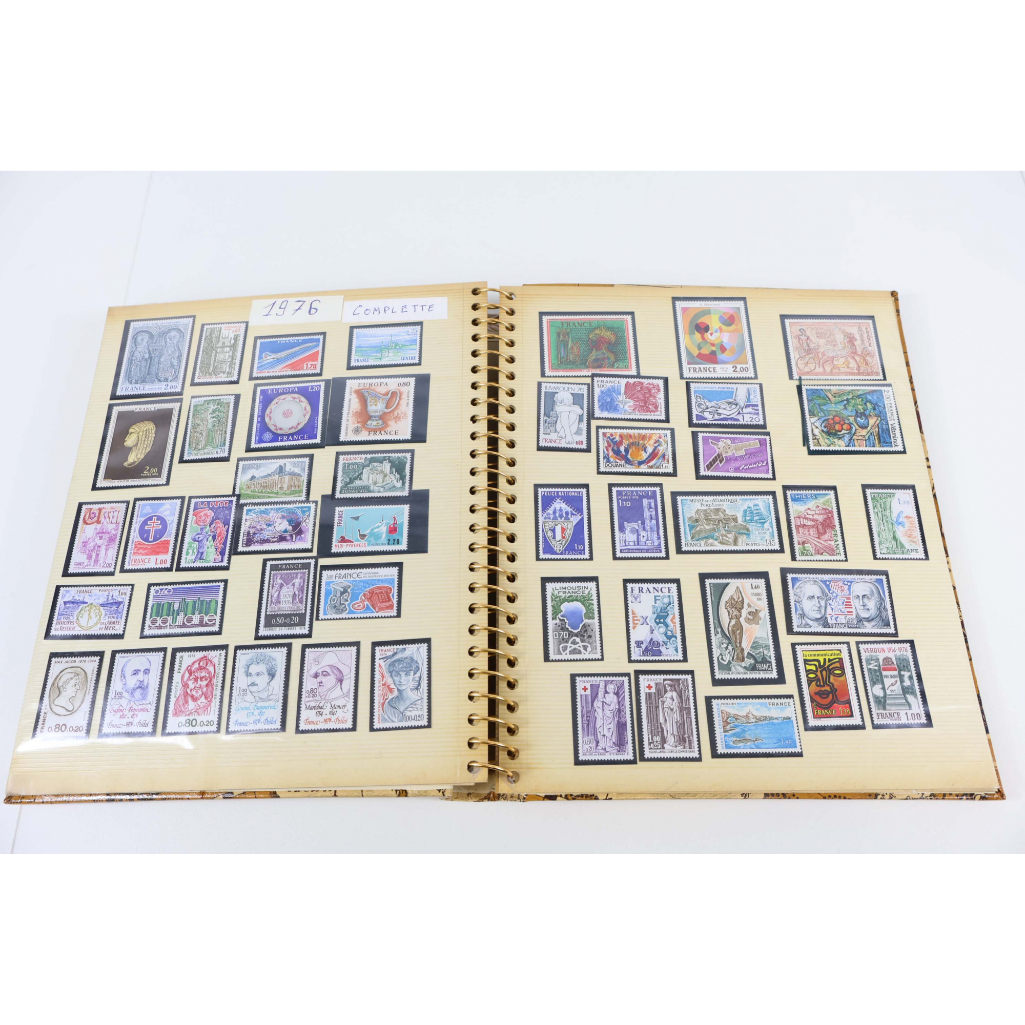 COLLECTION 6 ALBUMS TIMBRES FRANCE ENTRE 1953 ET 1997 MAJORITÉ NEUFS** VF 646€