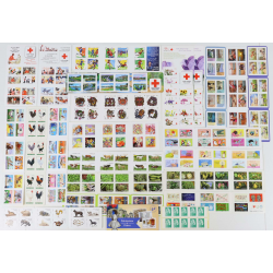 270 TIMBRES AUTOADHÉSIFS LETTRES VERTES 20G VP FRANCE, CARNETS POUR AFFRANCHIR
