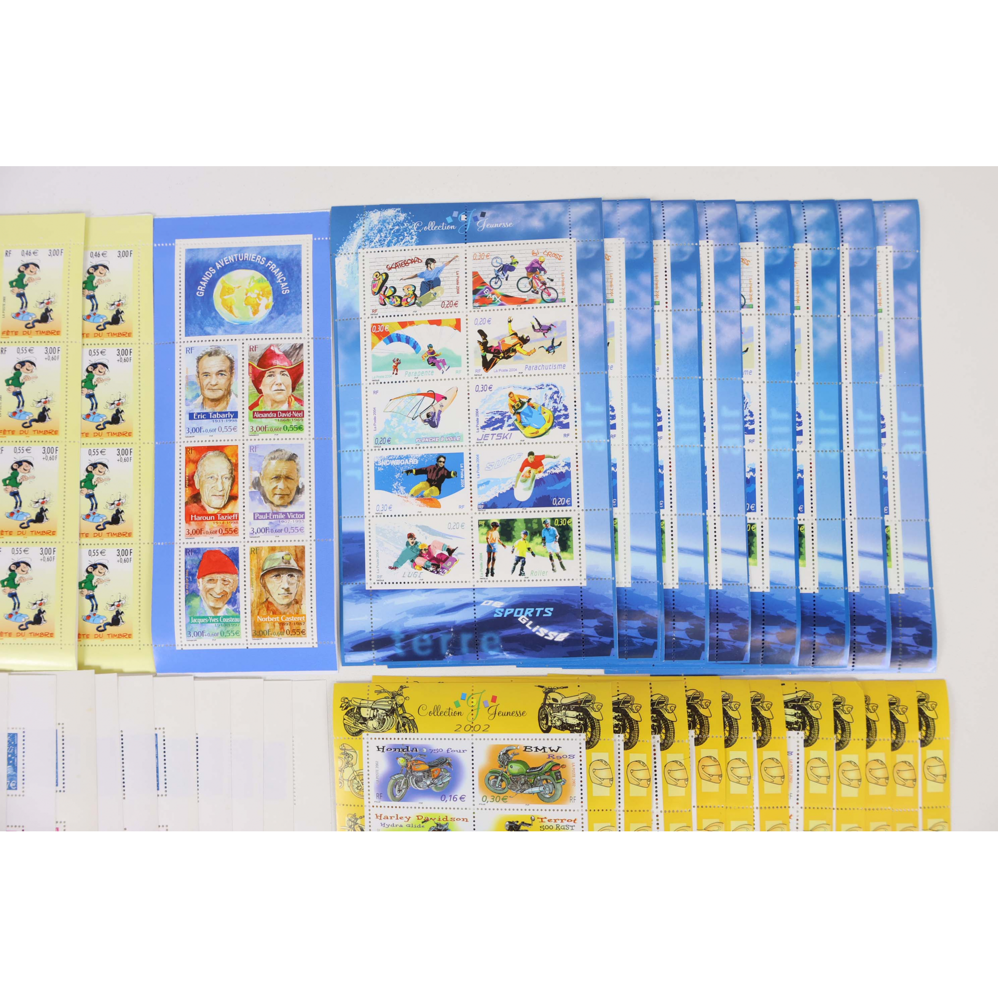 LOT BLOCS ET CARNETS TIMBRES EN EUROS AVEC DÉFAUTS POUR AFFRANCHIR FACIALE 137€
