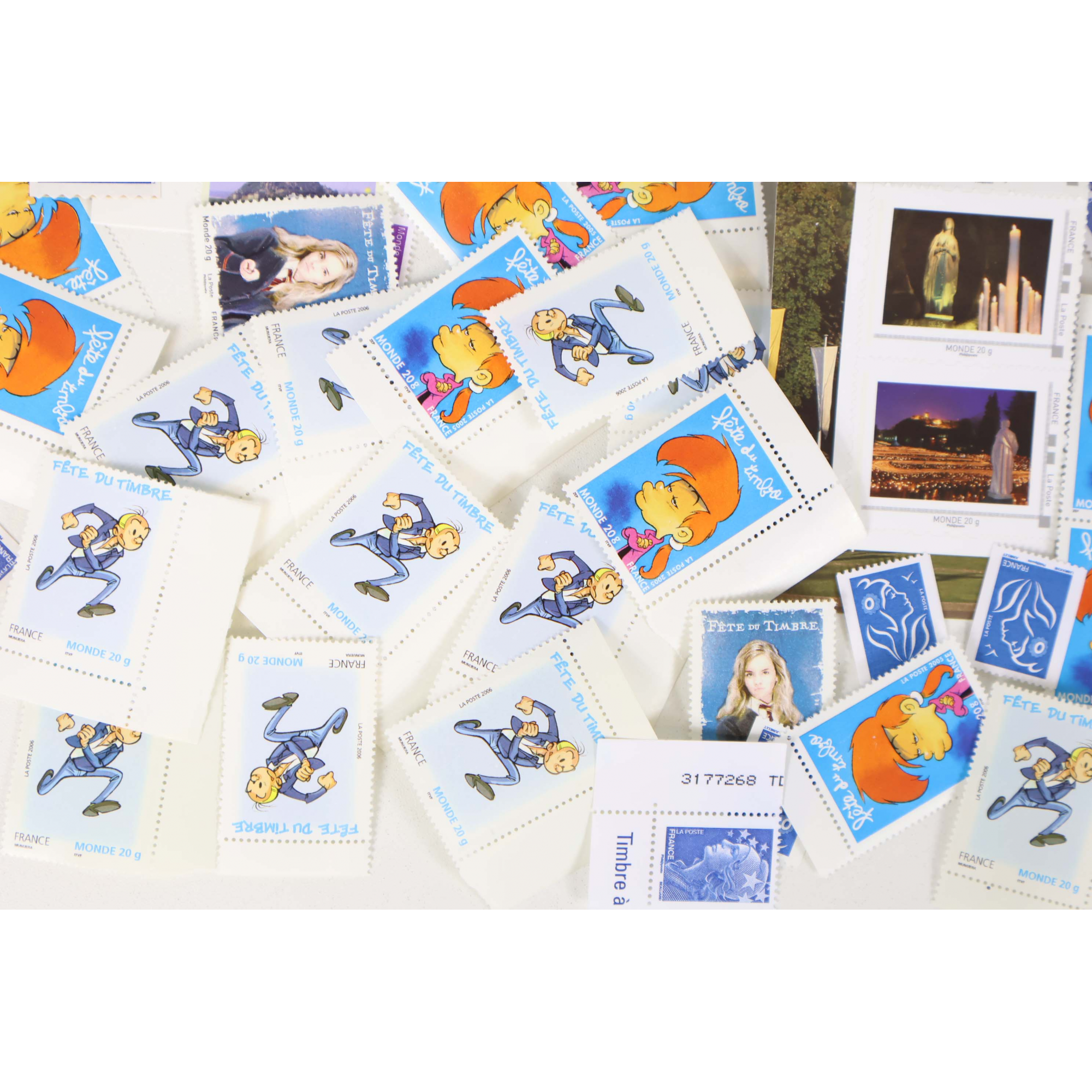 LOT DE 100 TIMBRES LETTRES MONDE / EUROPE 20G A VALIDITÉS PERMANENTES NEUFS