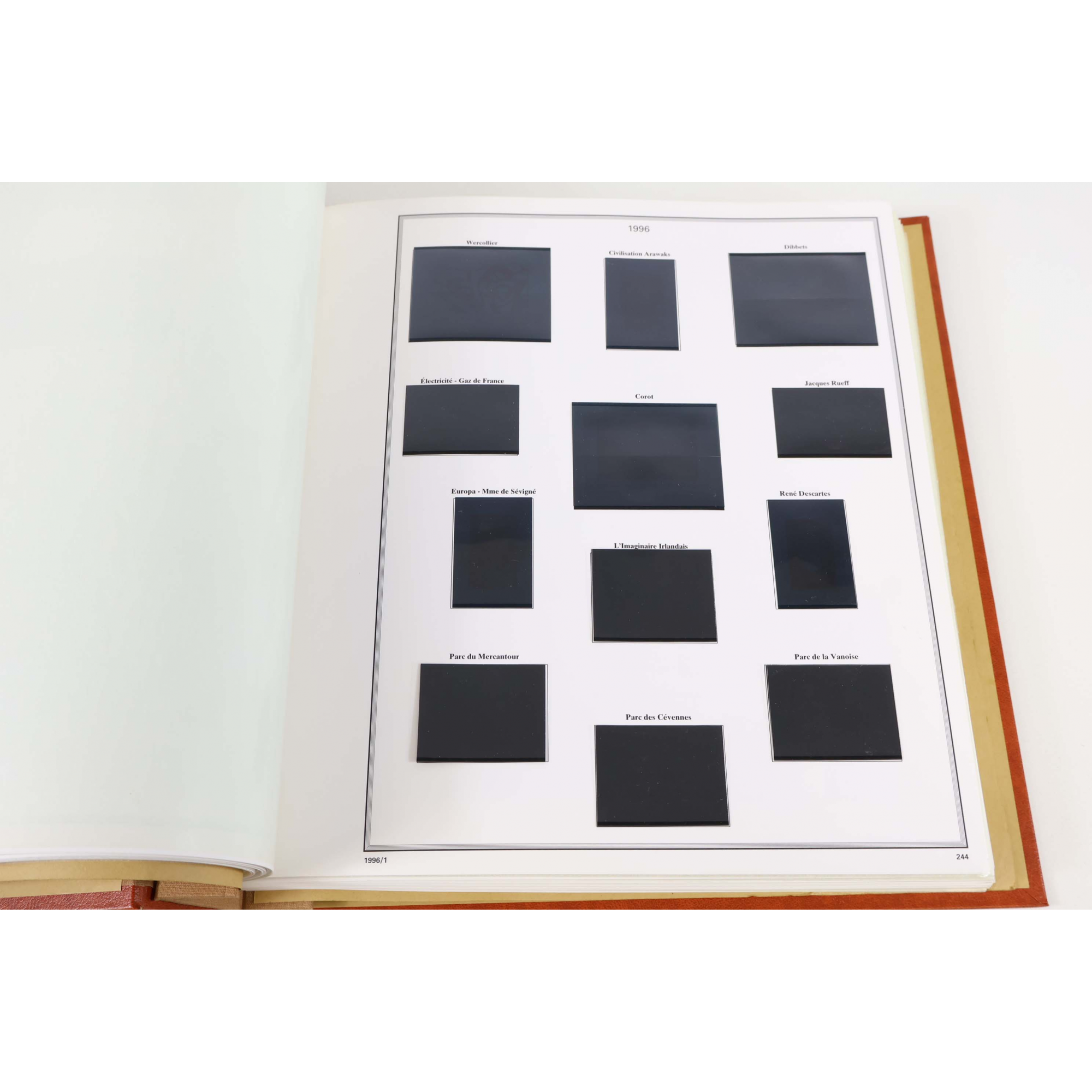 ALBUM CÉRÈS POUR RANGER UNE COLLECTION DE TIMBRES DE FRANCE DE 1993 À 2001