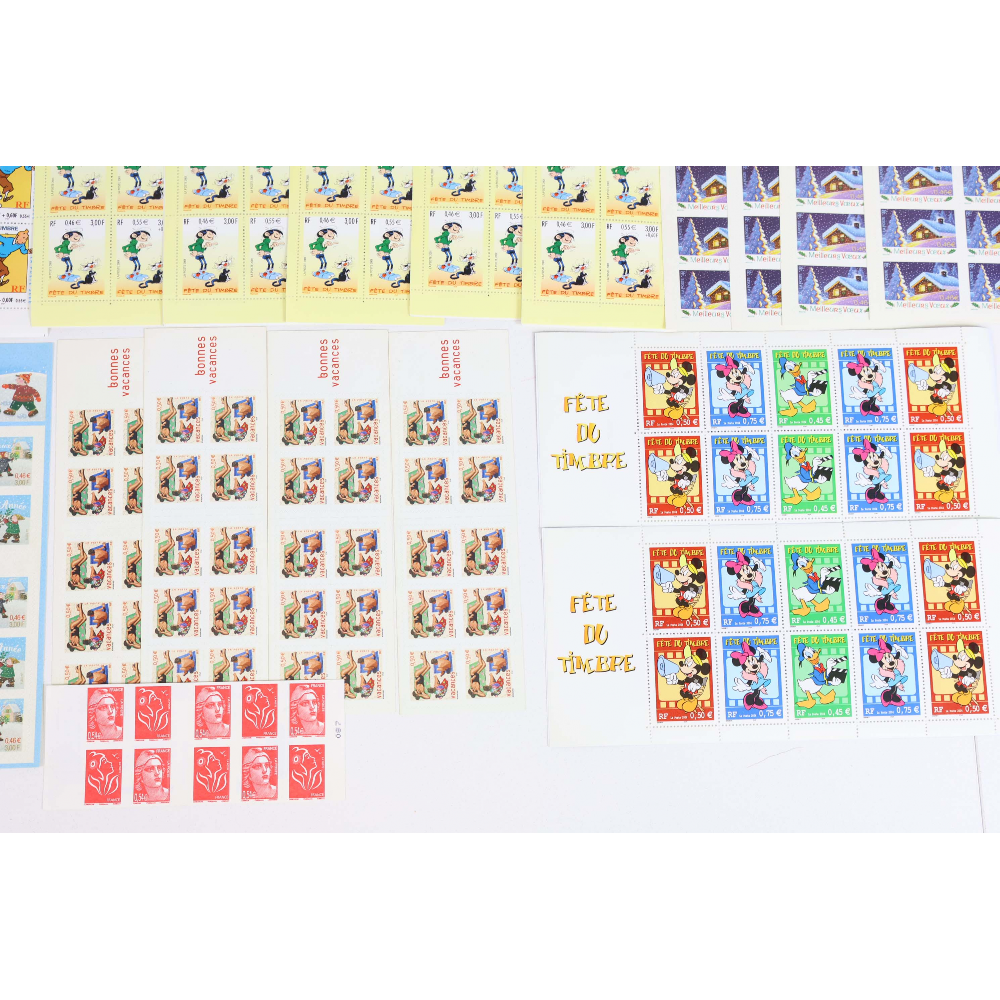 FRANCE LOT DE CARNETS EN EUROS TIMBRES NEUFS** AVEC BP D'AUTOADHESIFS FAC 227€