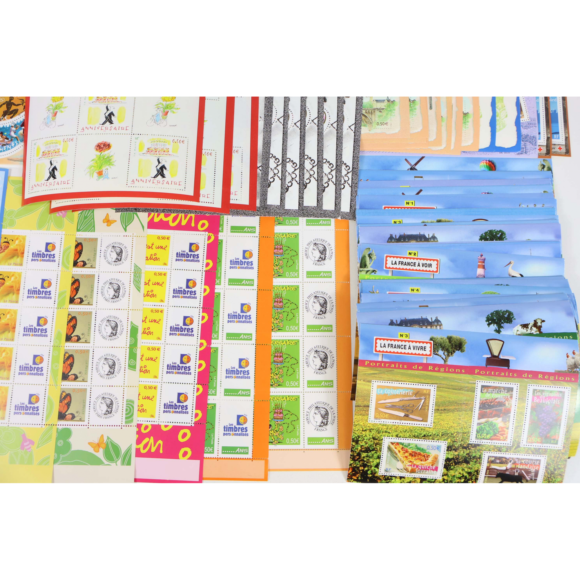 LOT 985 TIMBRES À 0.50 EUROS BLOCS AVEC DÉFAUTS POUR AFFRANCHIR FACIALE 492,50€