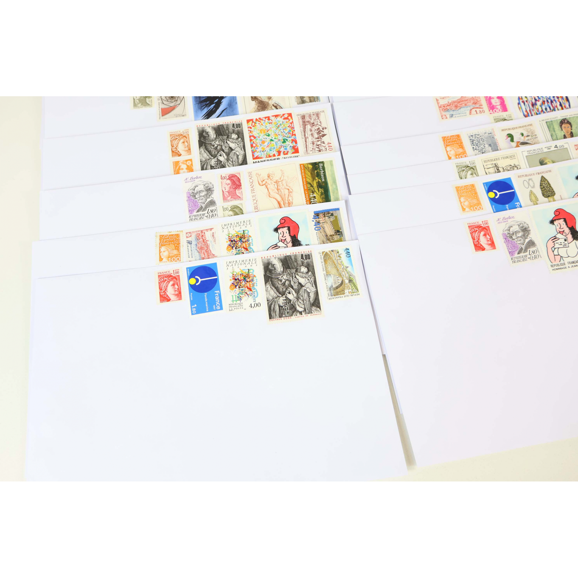 LOT 70 ENVELOPPES PRÉ AFFRANCHIES POUR LETTRES 100G FRANCE AVEC TIMBRES A COLLER