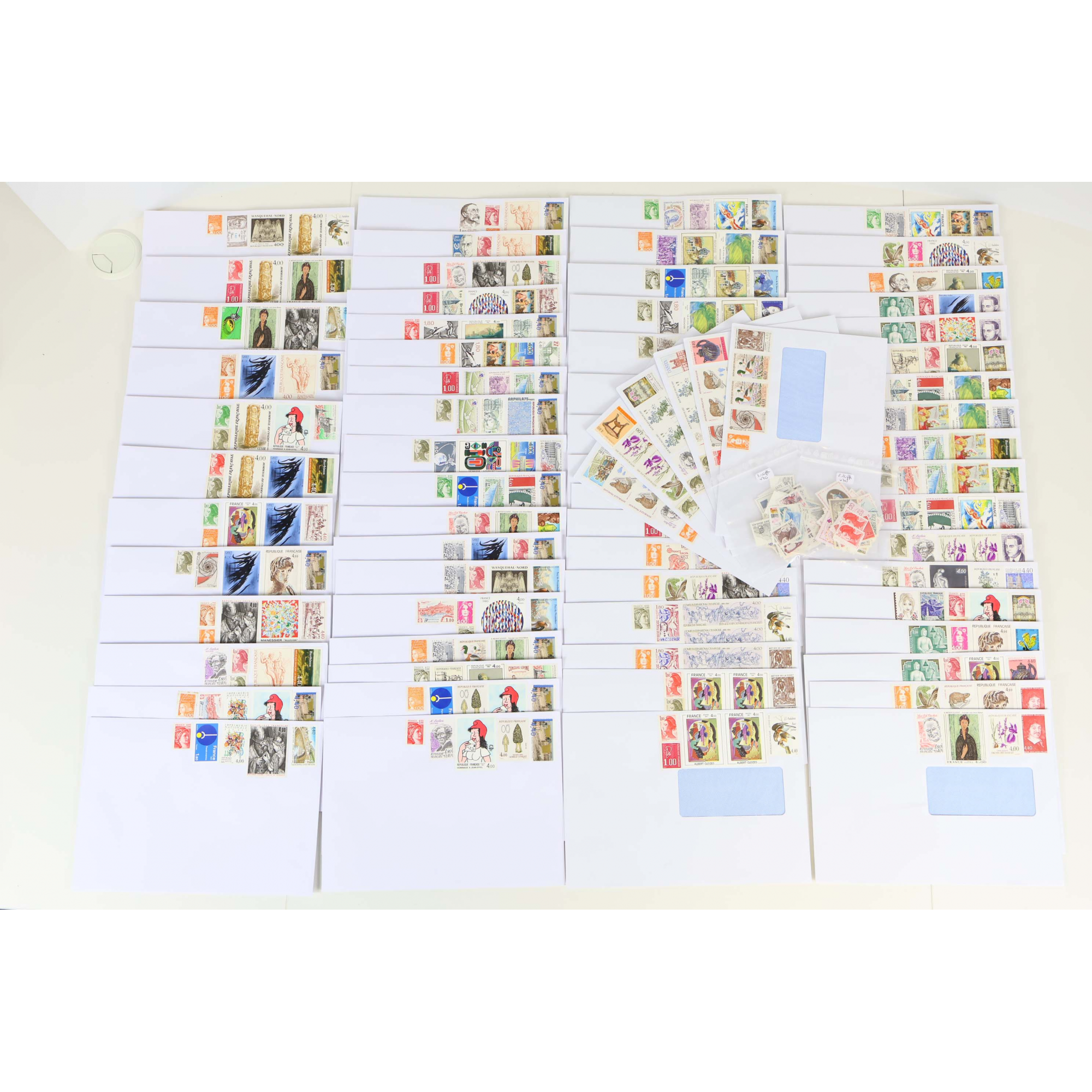 LOT 70 ENVELOPPES PRÉ AFFRANCHIES POUR LETTRES 100G FRANCE AVEC TIMBRES A COLLER