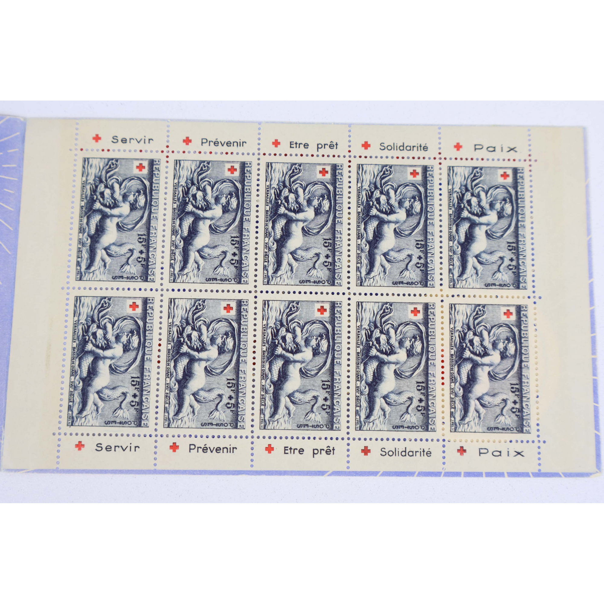 FRANCE CARNET CROIX-ROUGE DE 1952 TIMBRES NEUFS** EXCELLENTE QUALITE COTE 550€