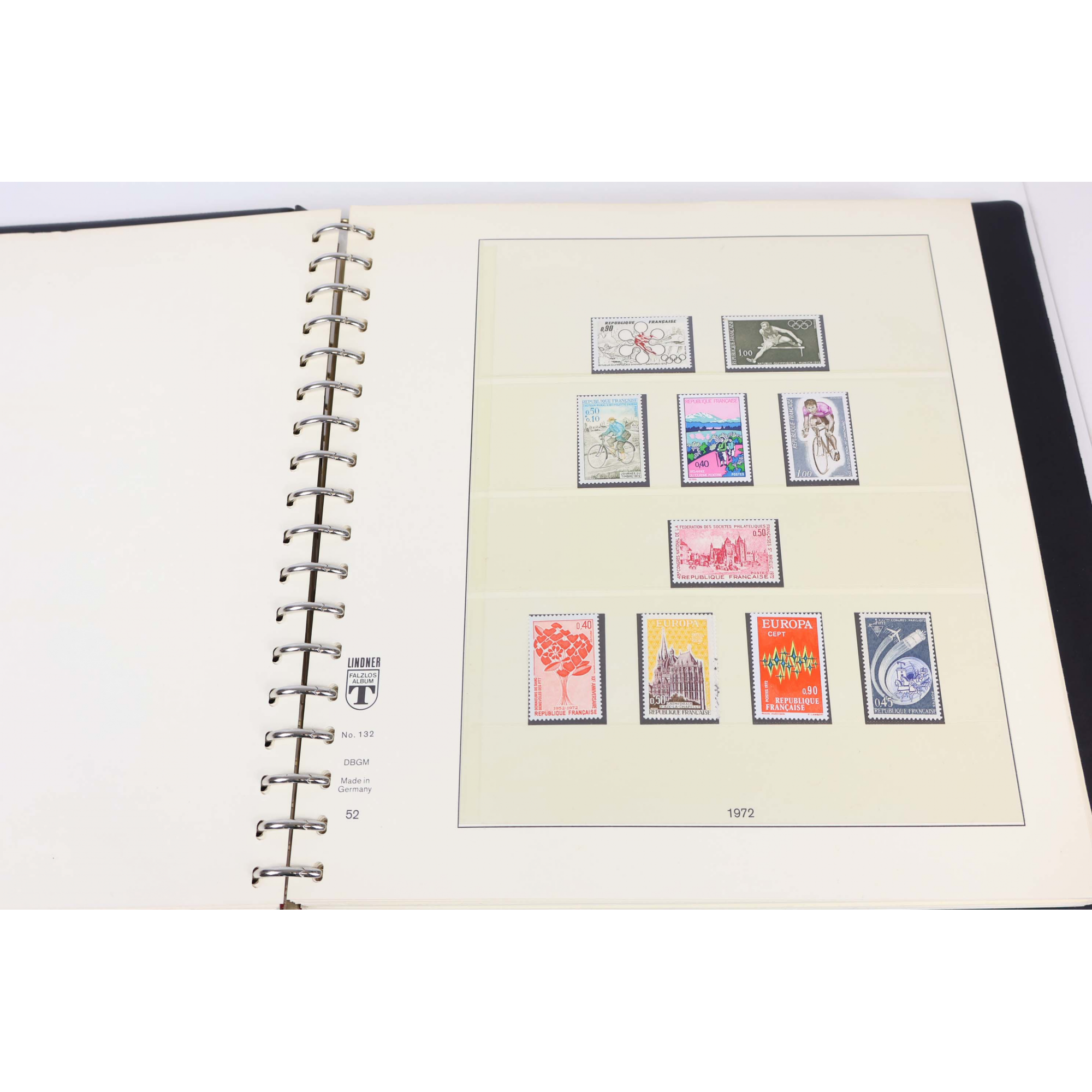 FRANCE, COLLECTION DE 1970 A 1979 TIMBRES NEUFS** DANS UN CLASSEUR LINDNER