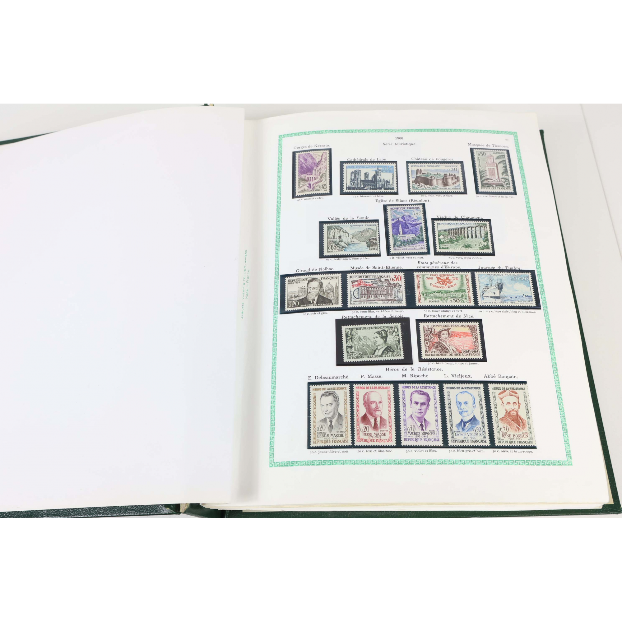 FRANCE, COLLECTION DE 1960 A 1979 TIMBRES NEUFS** DANS UN ALBUM YVERT ET TELLIER