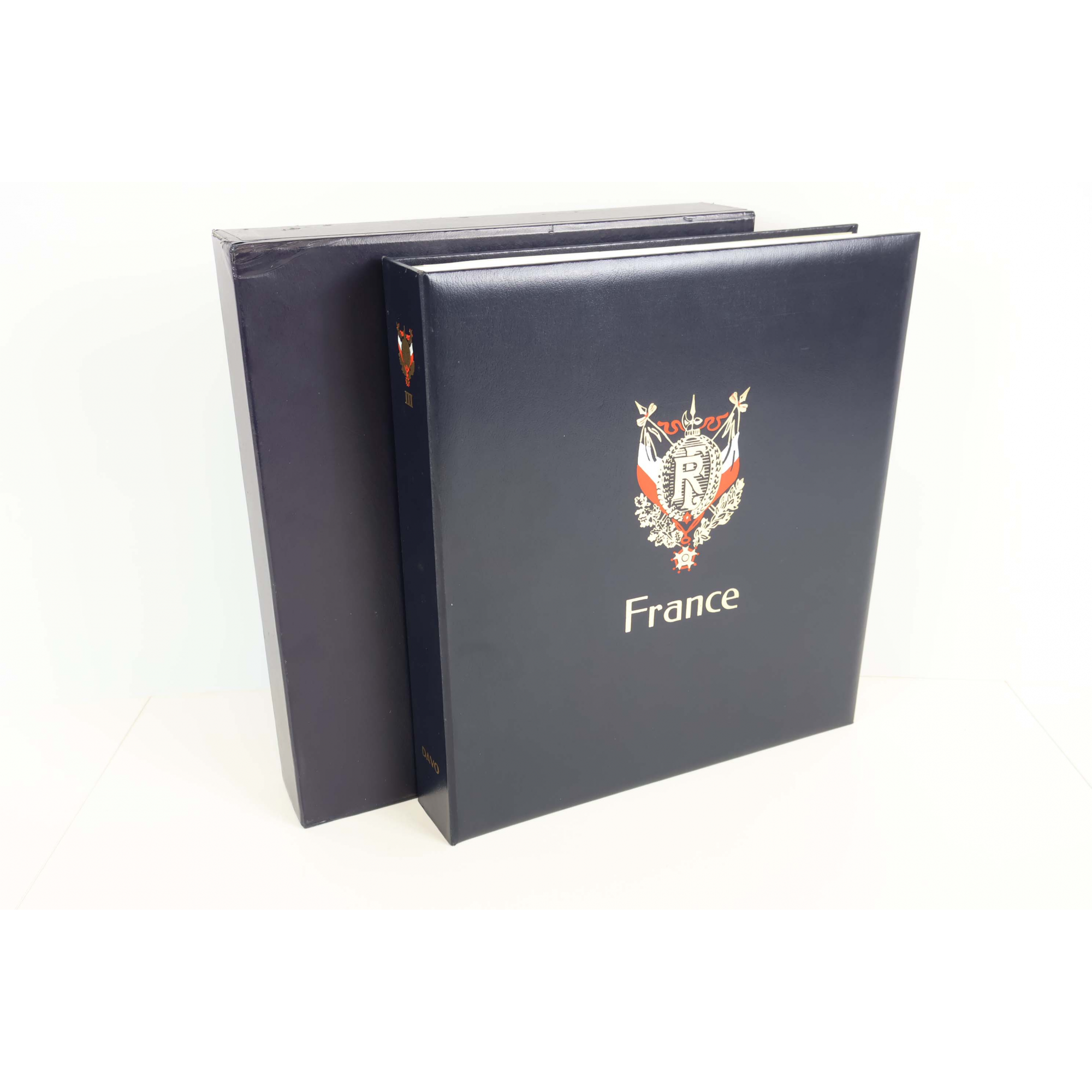 ALBUM DAVO FRANCE DE 1987 À 1999 POUR RANGER UNE COLLECTION DE TIMBRES