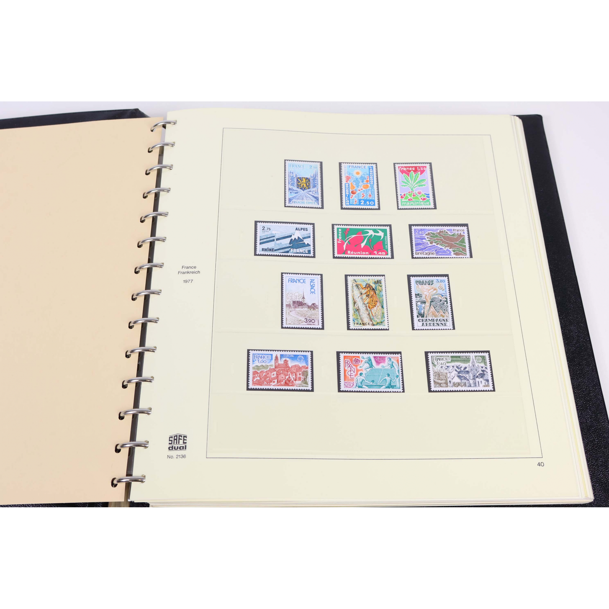 FRANCE COLLECTION QUASI COMPLÈTE DE 1977 À 1982 CLASSEUR TIMBRES NEUFS SAFE-DUAL