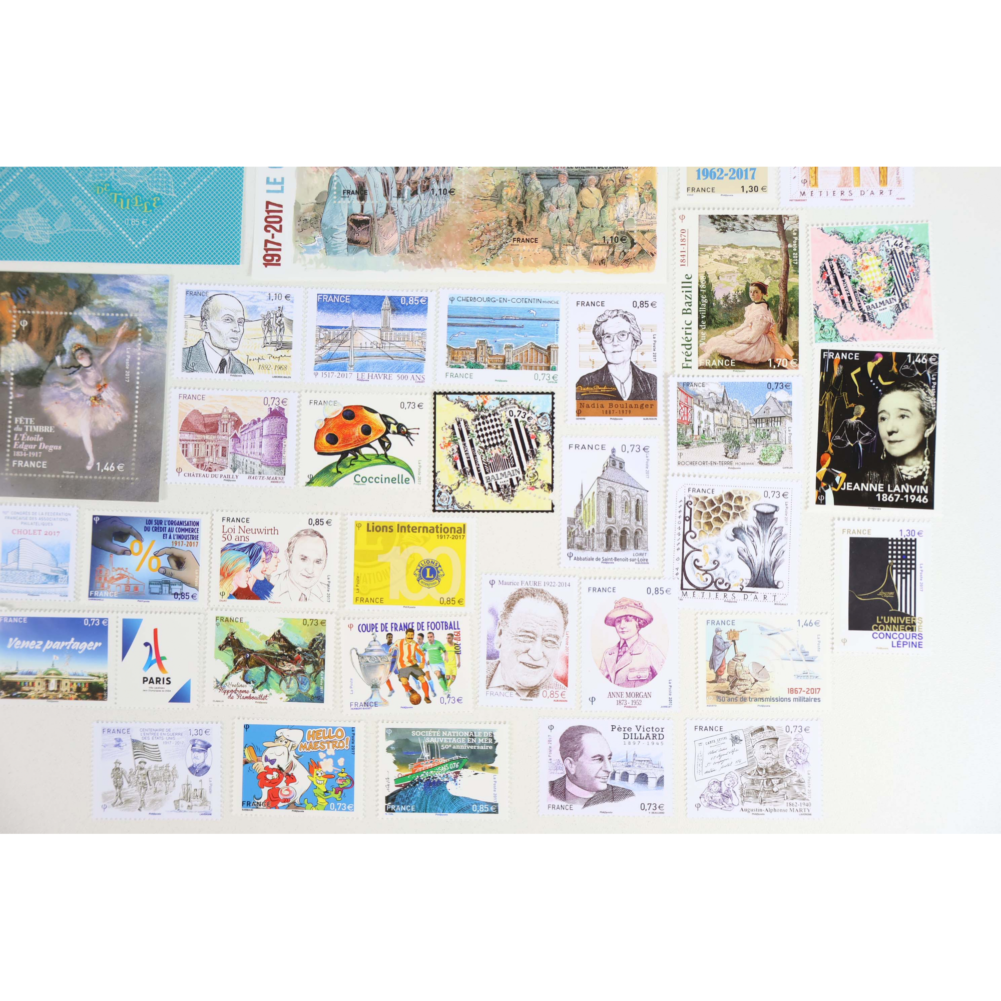 FRANCE ANNÉE 2017 LOT DE BLOCS-FEUILLETS ET TIMBRES-POSTE NEUFS** FACIALE 67€