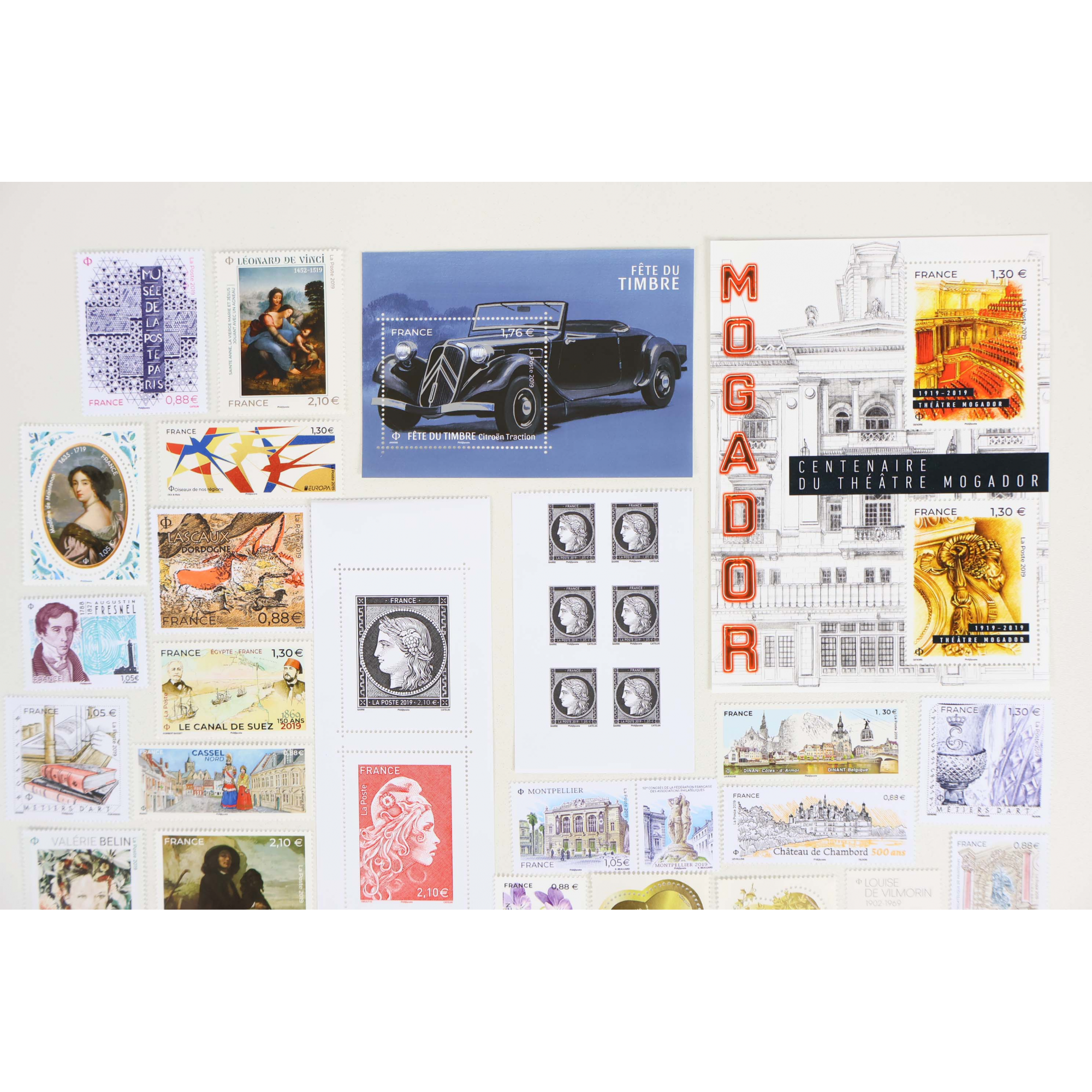 FRANCE ANNÉE 2019 LOT DE BLOCS-FEUILLETS ET TIMBRES-POSTE NEUFS** FACIALE 60€