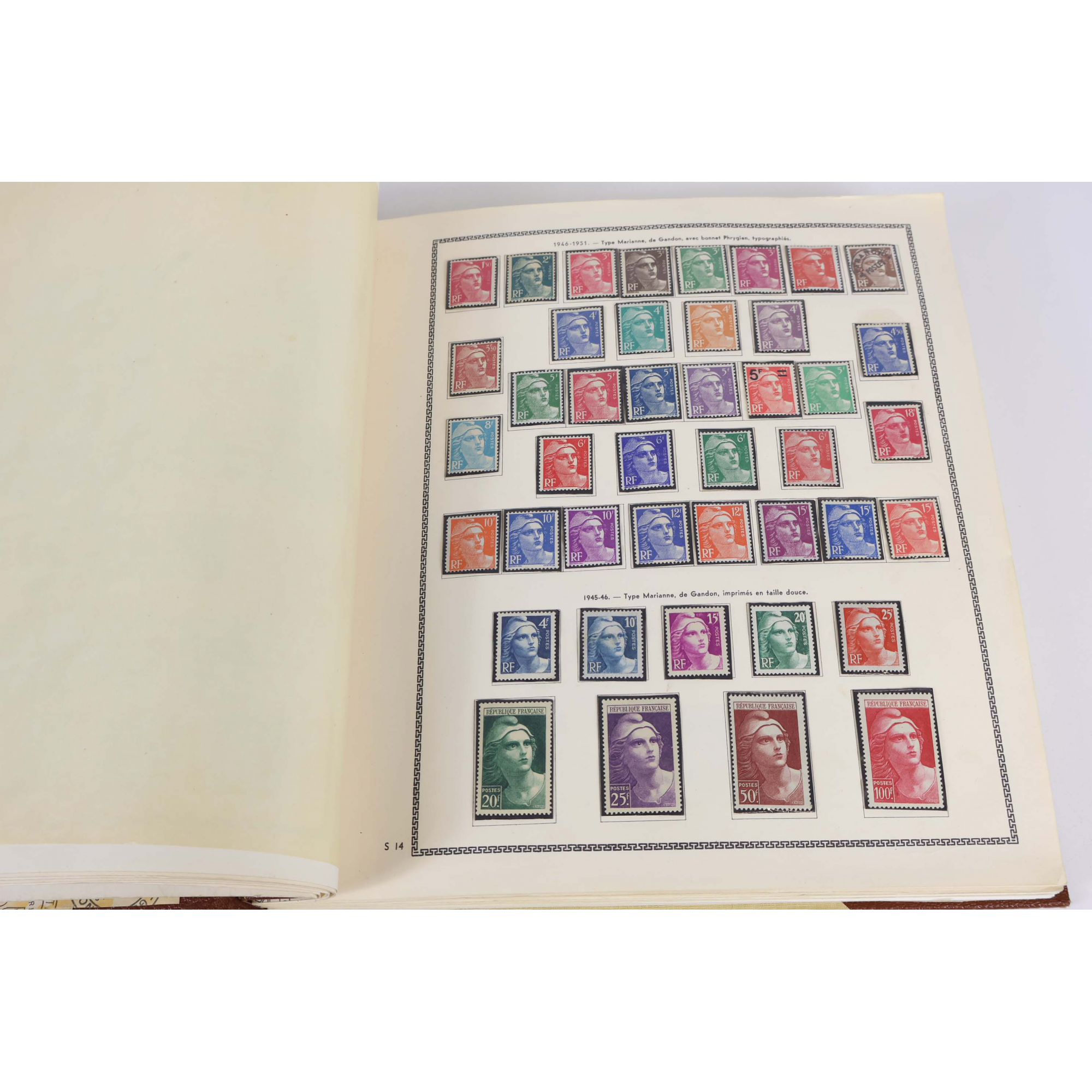 FRANCE COLLECTION DE 1900 À 1960 TIMBRES NEUFS DANS POCHETTES TOTALEMENT FERMÉES