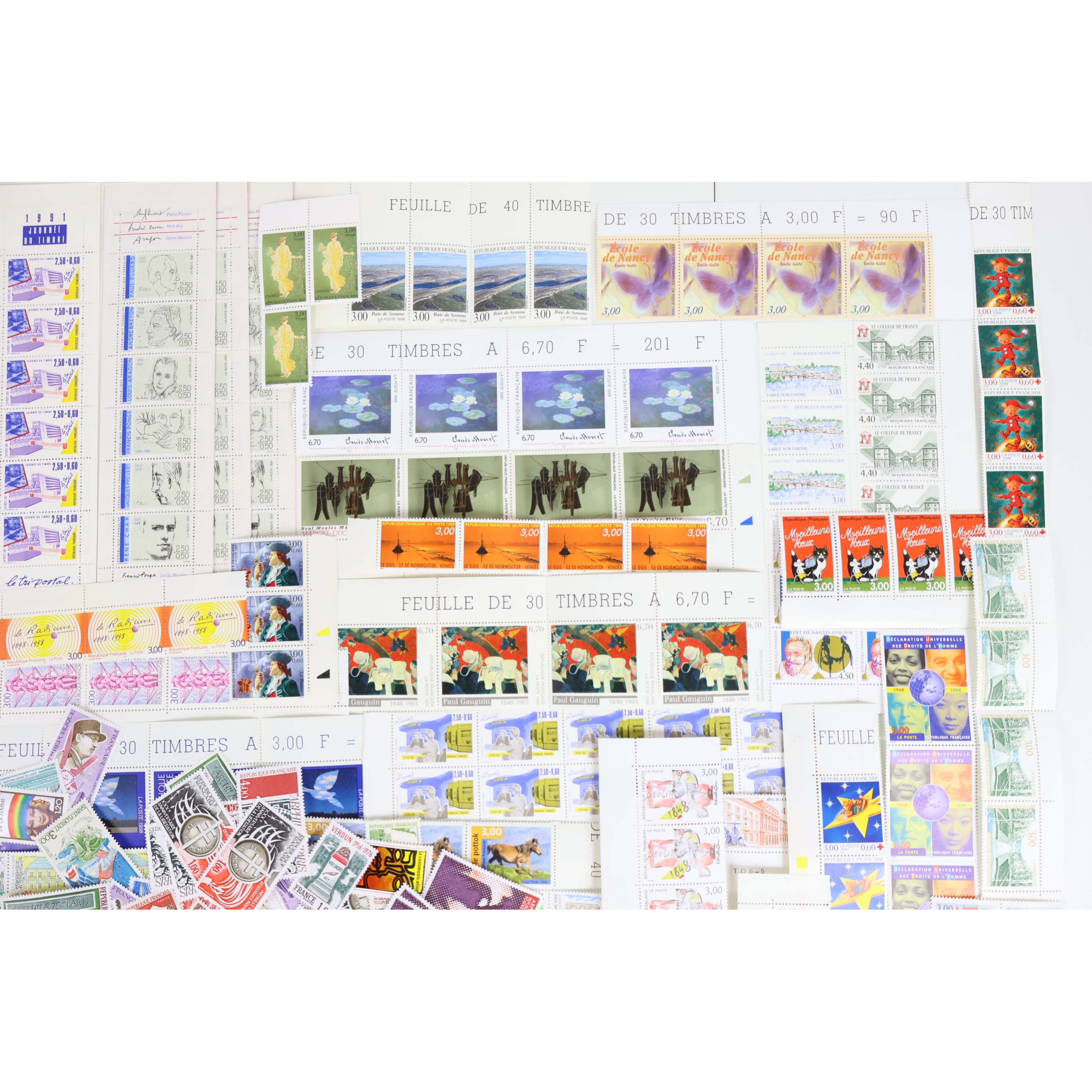 FRANCE LOT DE TIMBRES - BLOCS - CARNETS EN FRANCS TIMBRES NEUFS FACIALE 1454 FFR