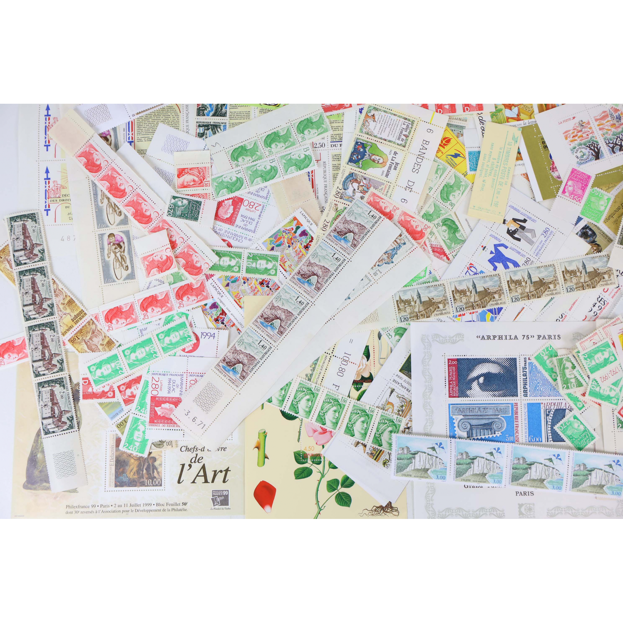 FRANCE LOT DE TIMBRES - BLOCS - CARNETS EN FRANCS TIMBRES NEUFS FACIALE 2055 FFR