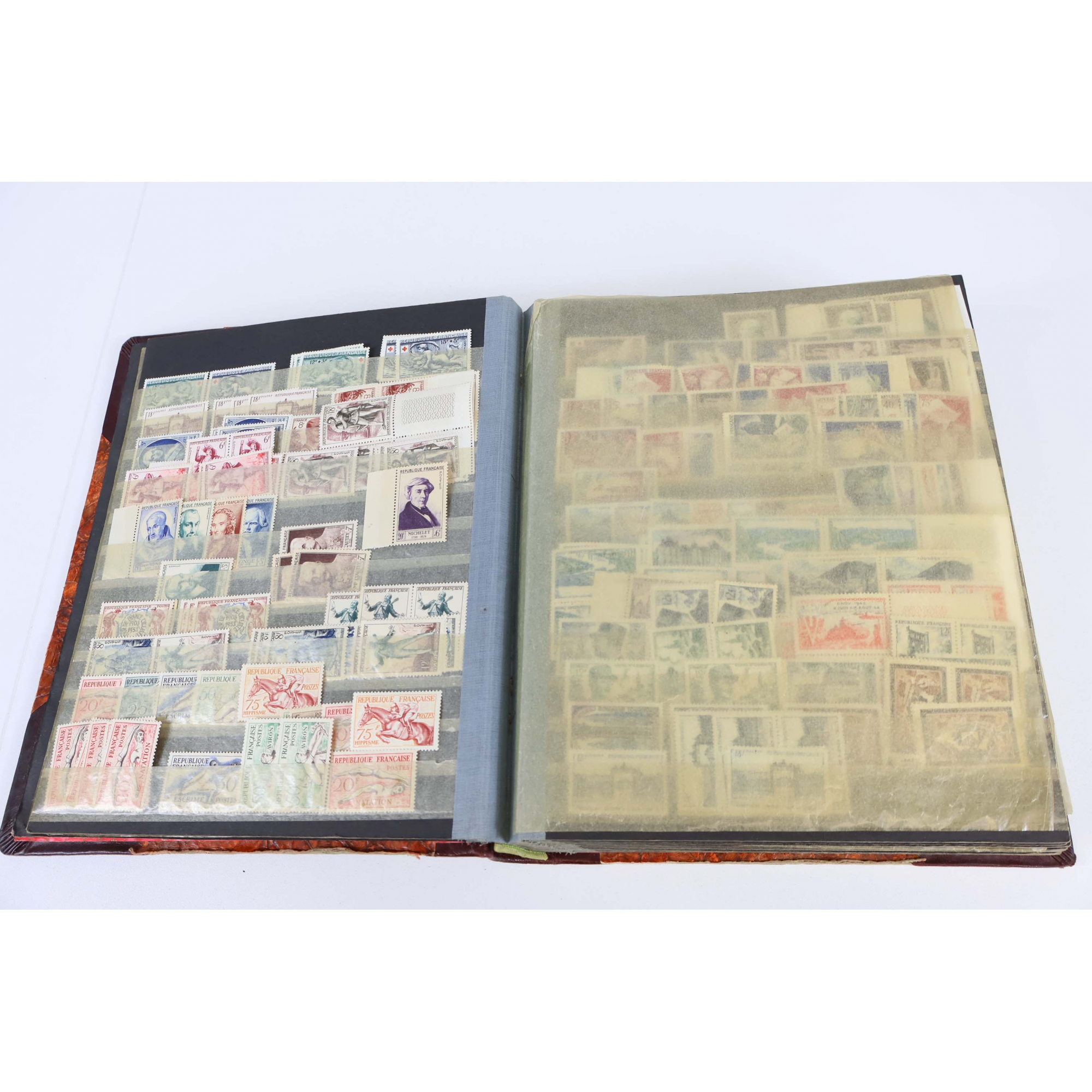 FRANCE STOCK DE TIMBRES DE 1952 À 1962 TIMBRES NEUFS**/* COTE TRÈS IMPORTANTE